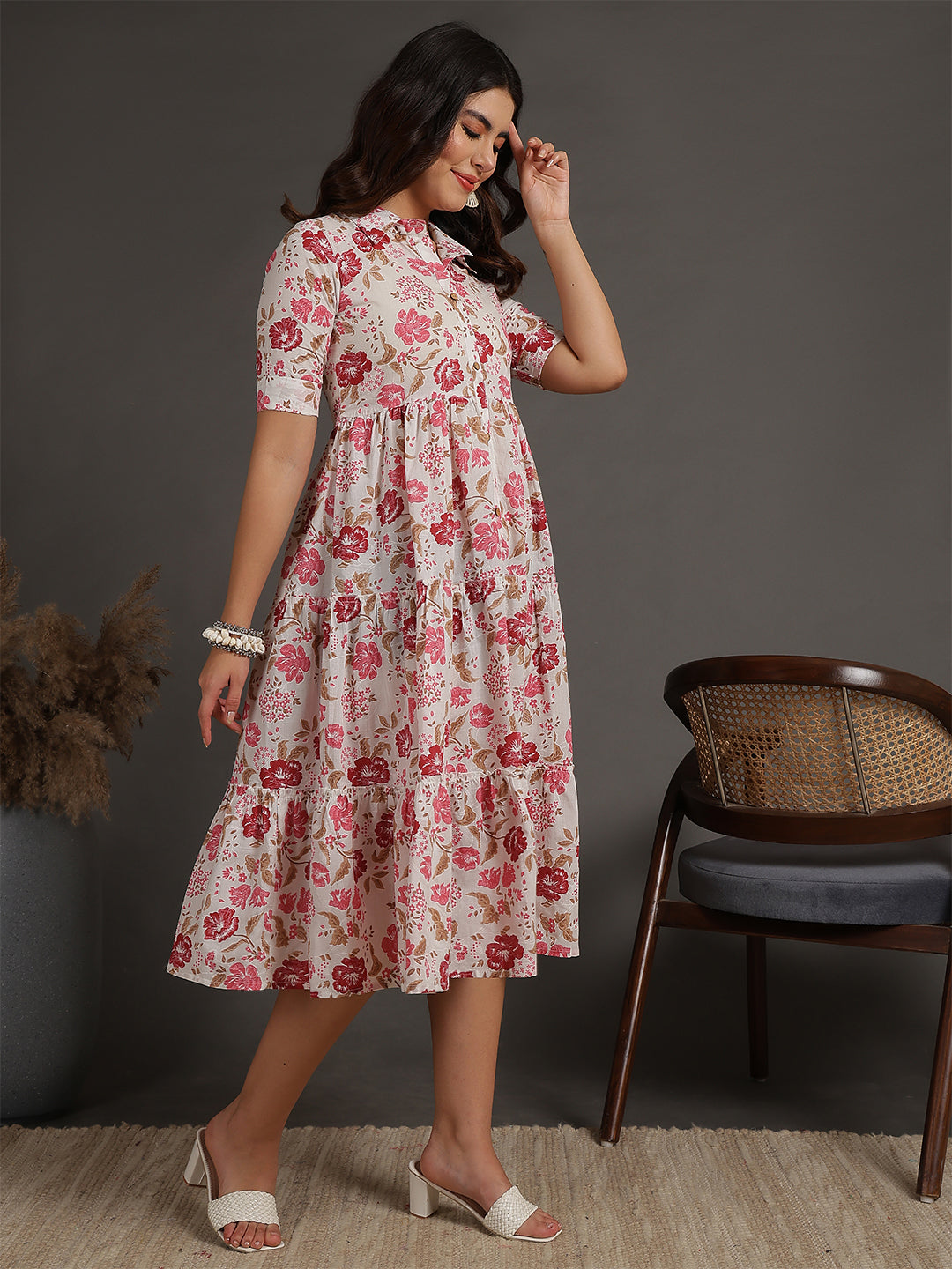 Antaran White Pure Cotton Tiered Floral Printed Dress