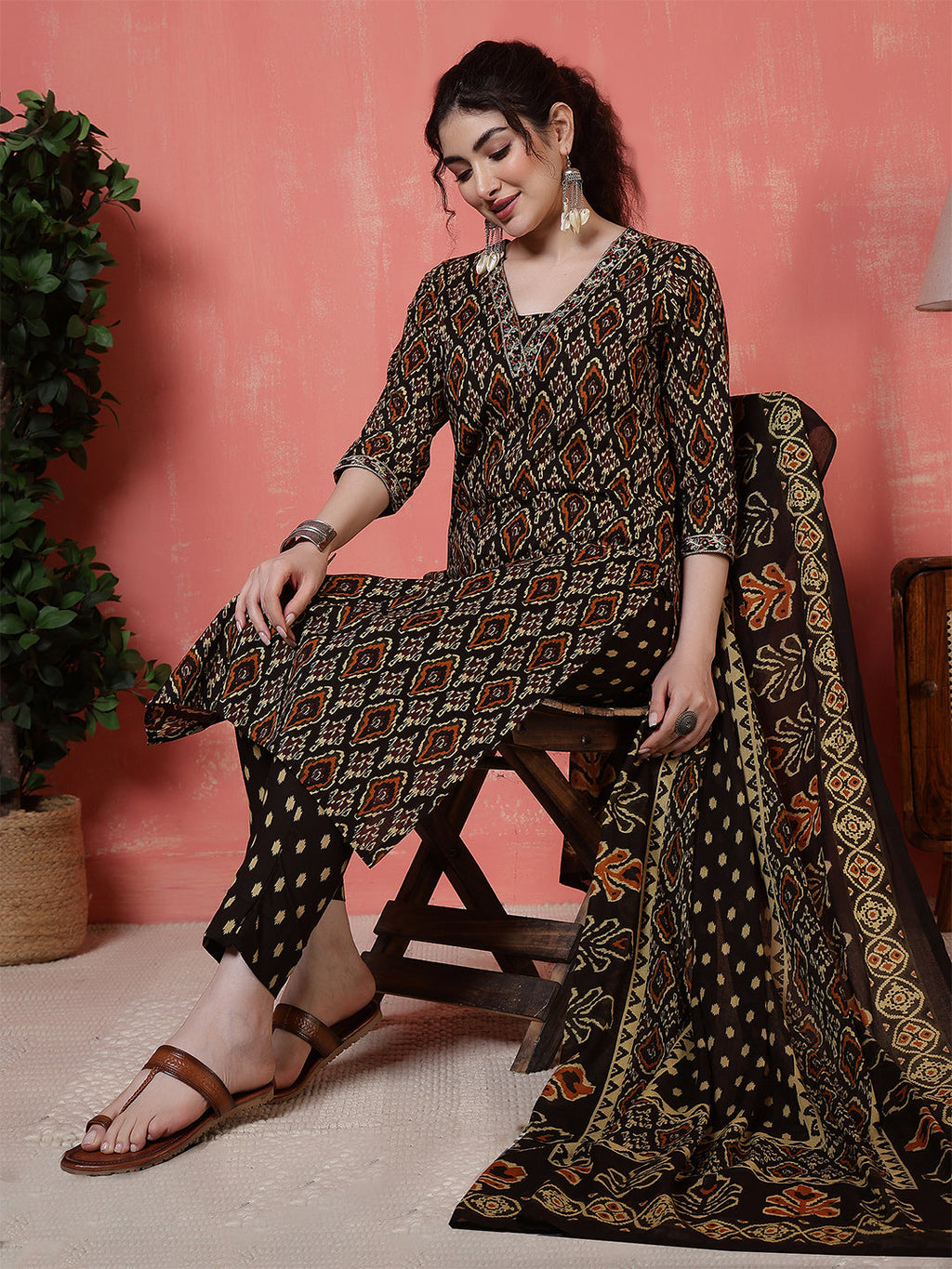 Antaran Black Pure Cotton Embroidered Kurta Pant Dupatta