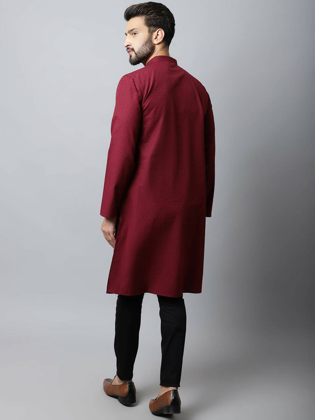 Even Apparels Maroon Color Linen Pure Cotton Men's Kurta With Side Placket (SLD1182)