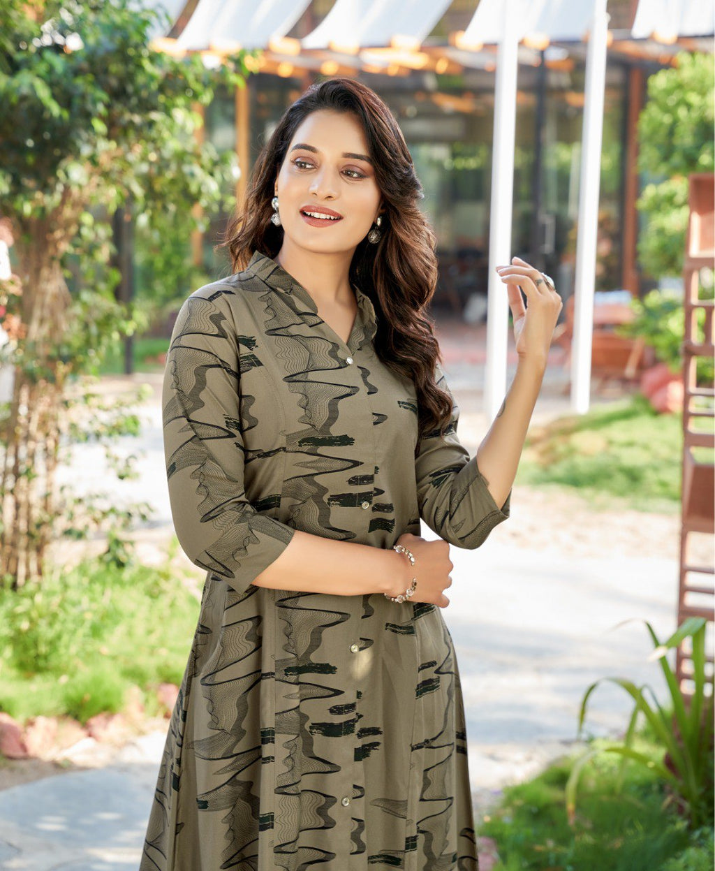 Prazu Fashion Beige Reyon Cotton Print Kurti With Pant
