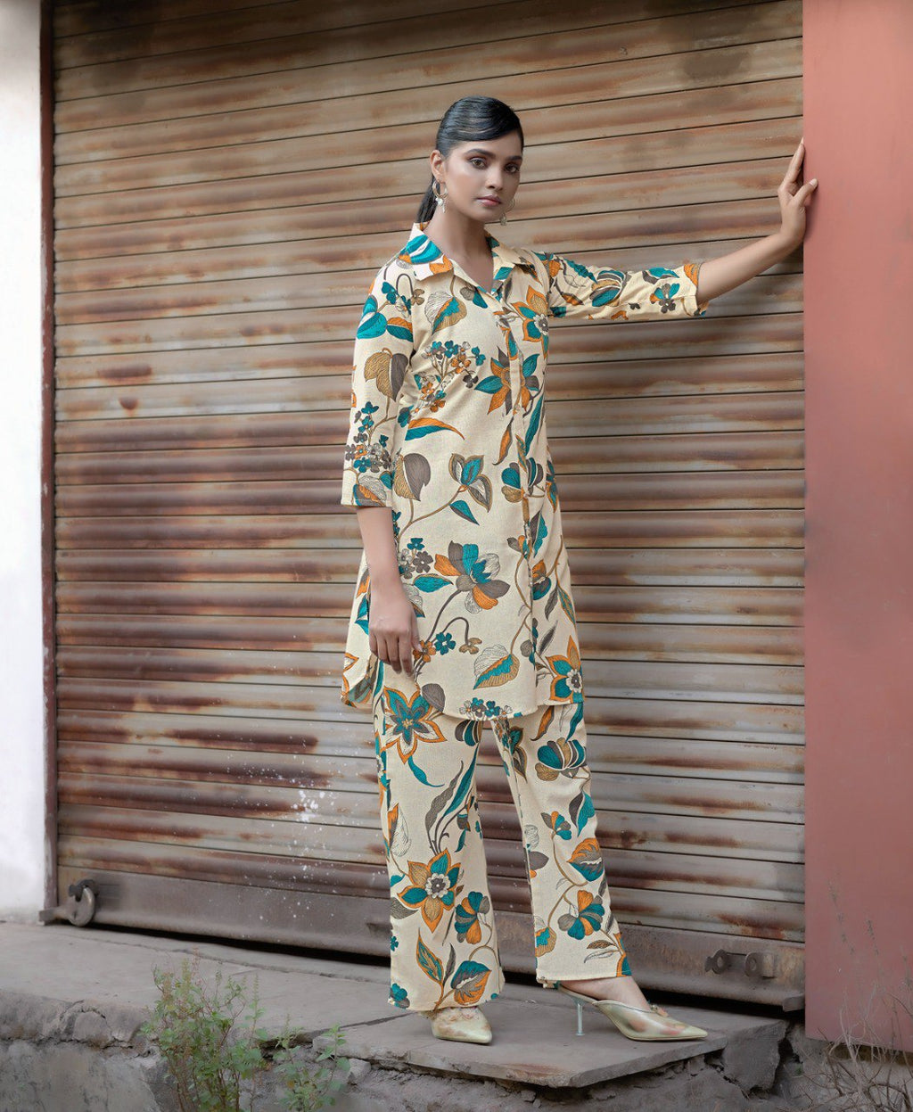 Prazu Fashion Cream Khadi Cotton Floral Printed Co-Ord Set