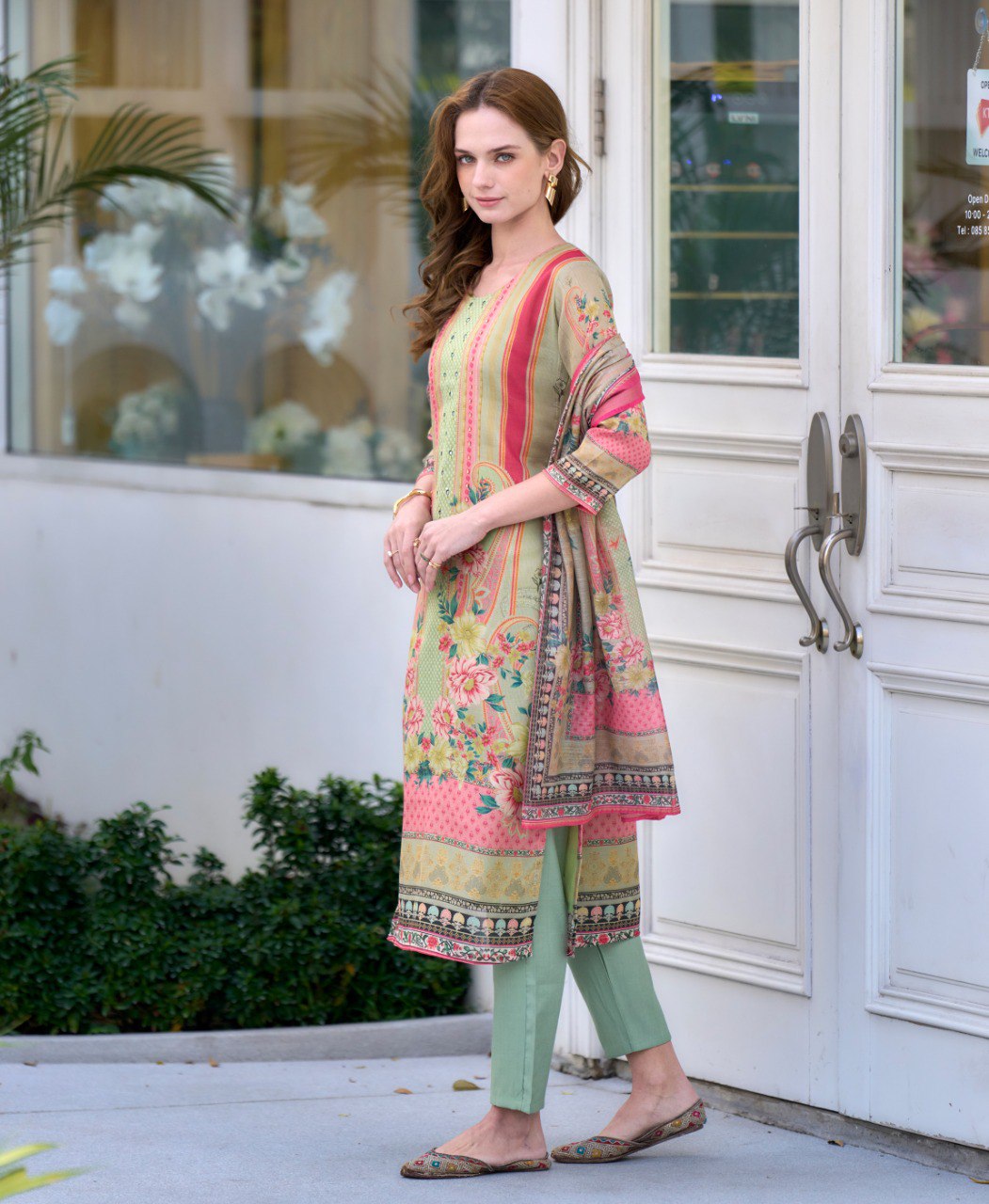 Prazu Fashion Light Green Silk Blend Designer Salwar Suit
