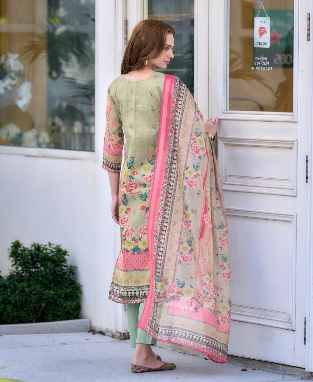Prazu Fashion Light Green Silk Blend Designer Salwar Suit