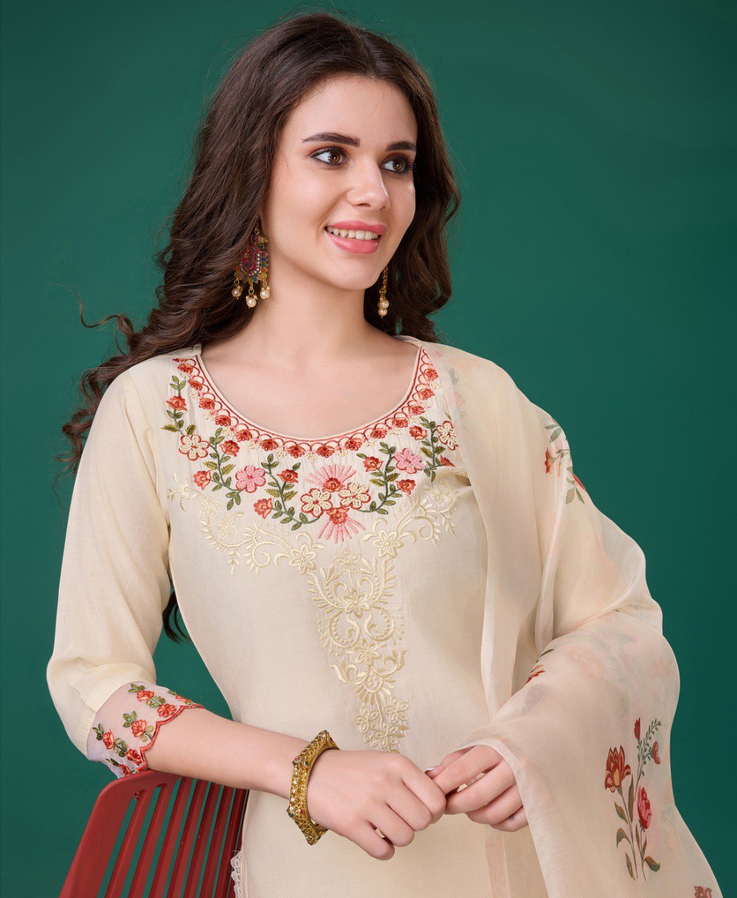Prazu Fashion Cream Viscose Silk Embroidered Kurta Set