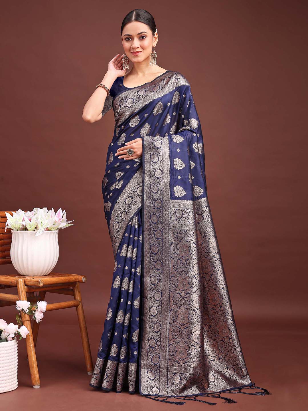 Shree Shyam Fashion Navy Blue Banarasi Silk Saree with Zari Weaving - A Timeless Tale of Elegance