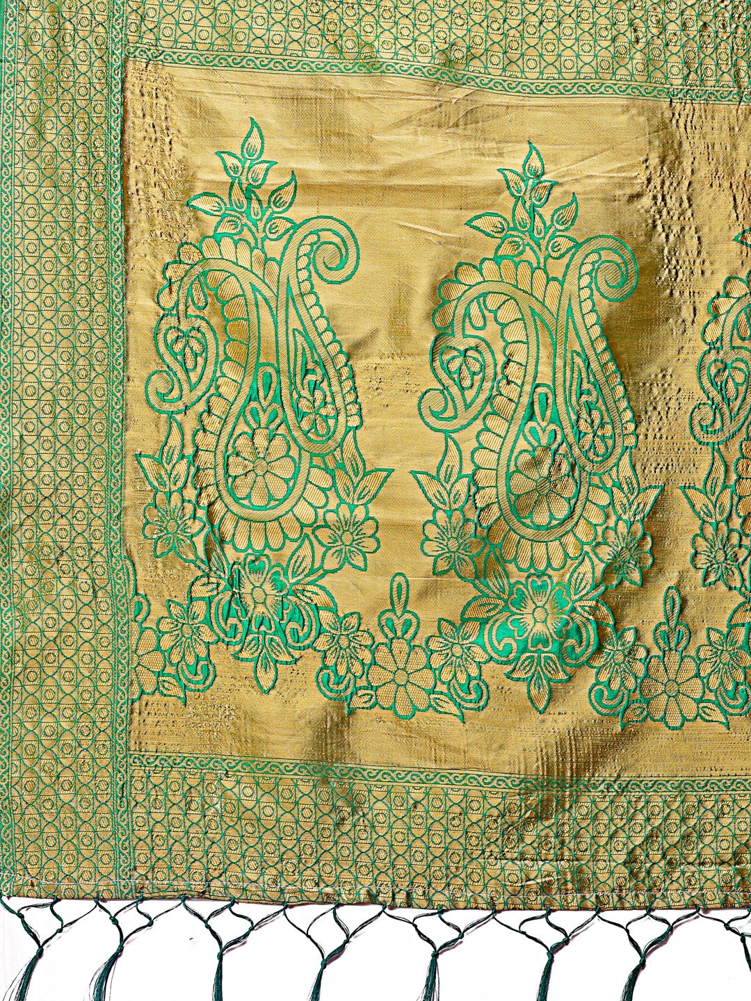 Shree Shyam Fashion Majestic Green Silk Saree with Gold Zari & Floral Design - Perfect for Festive & Traditional Occasions