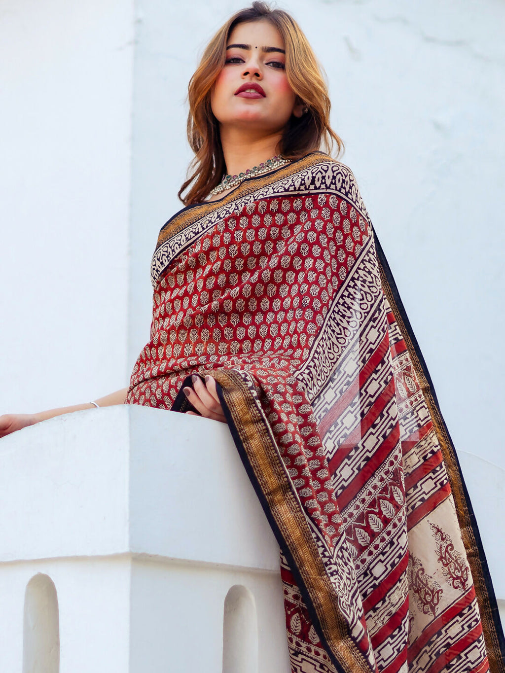 Zibaa Hand-Blocked Pure Maheshwari Silk Red Saree - Small Motifs
