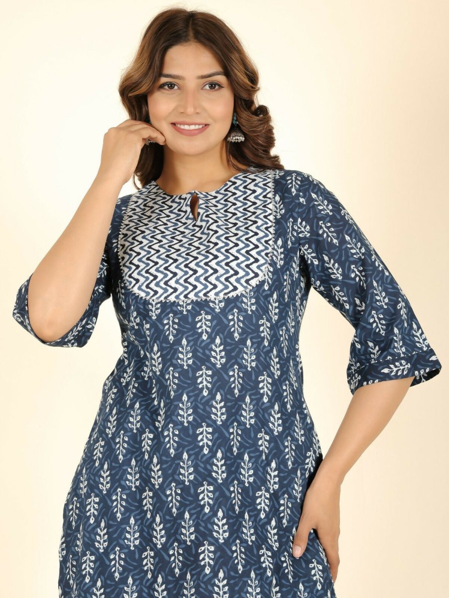 Aramya Straight Soft Cotton Floral Print Women's Kurta Set - Blue