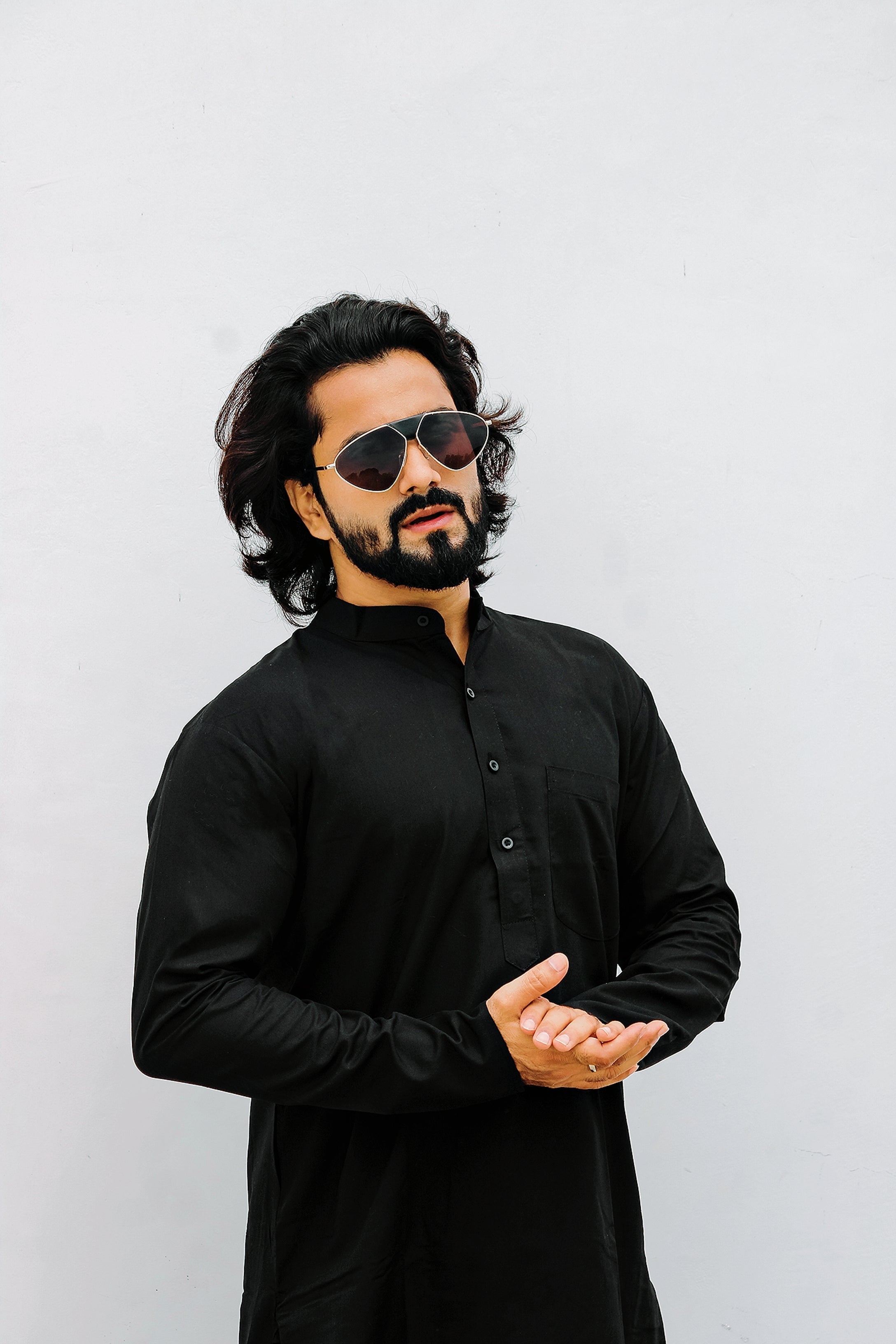 Jompers Men's Black Solid Cotton Kurta Only