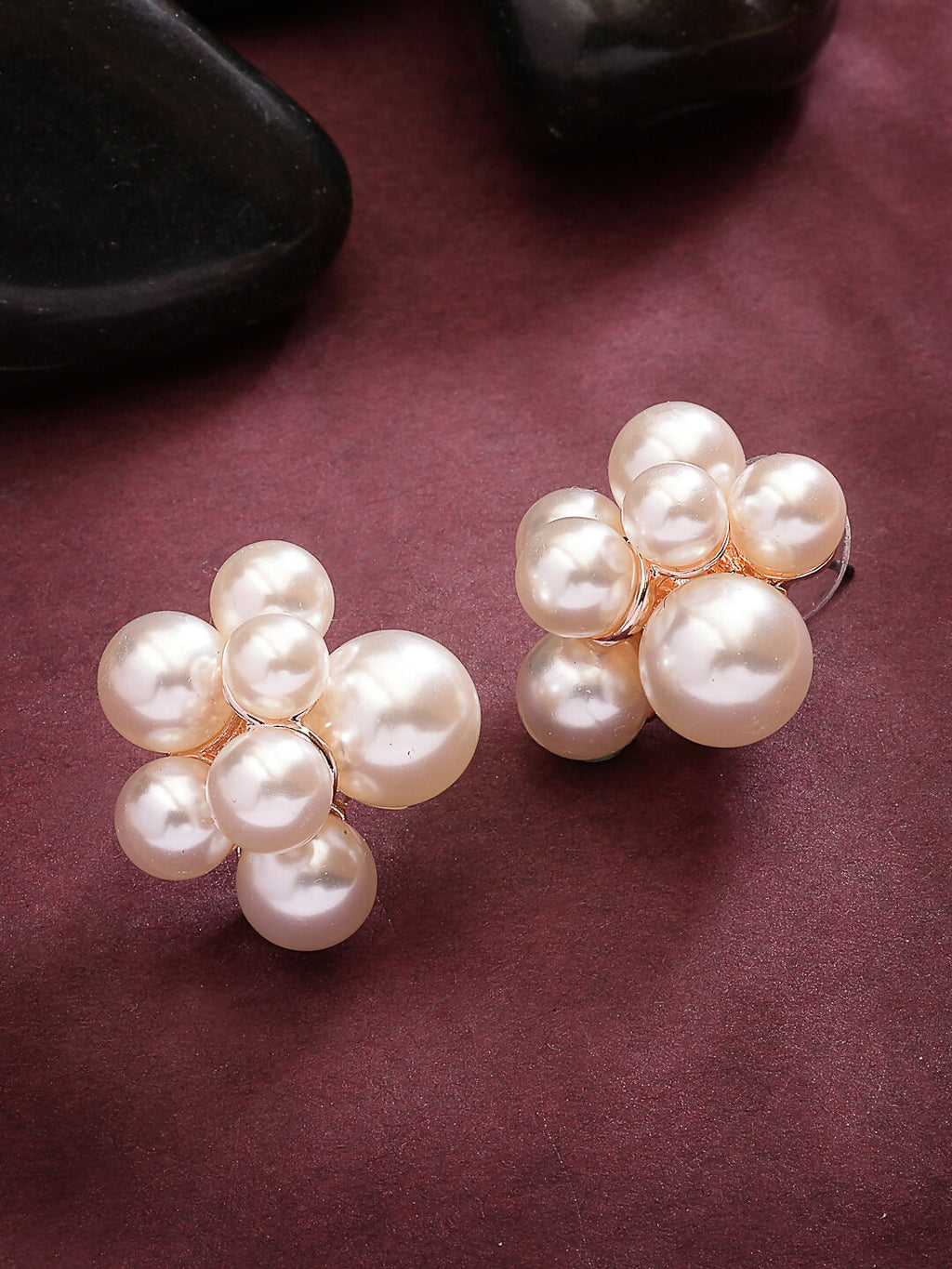 NVR Women's Gold Pearl Gold-Polished Circular Studs Earring
