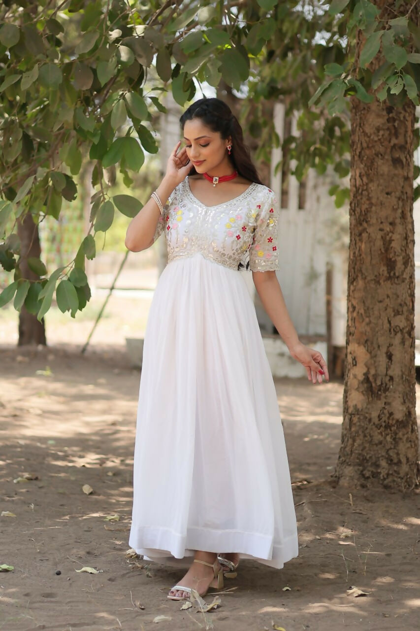 Vastranavya Faux Blooming with Embroidery Zari Sequins-work Gown - White
