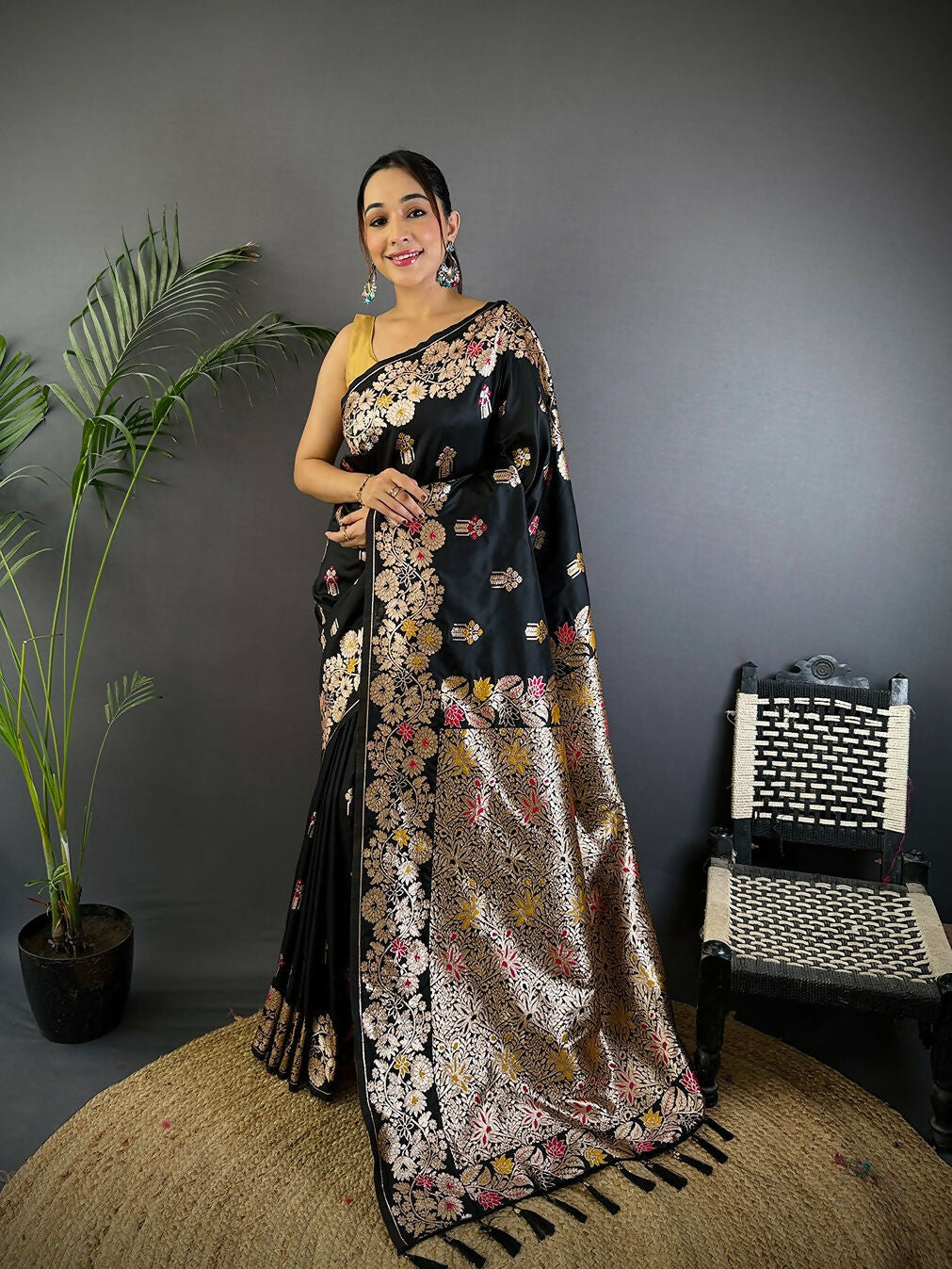 Joban Fashion Meenakari Black Woven Soft Silk Saree