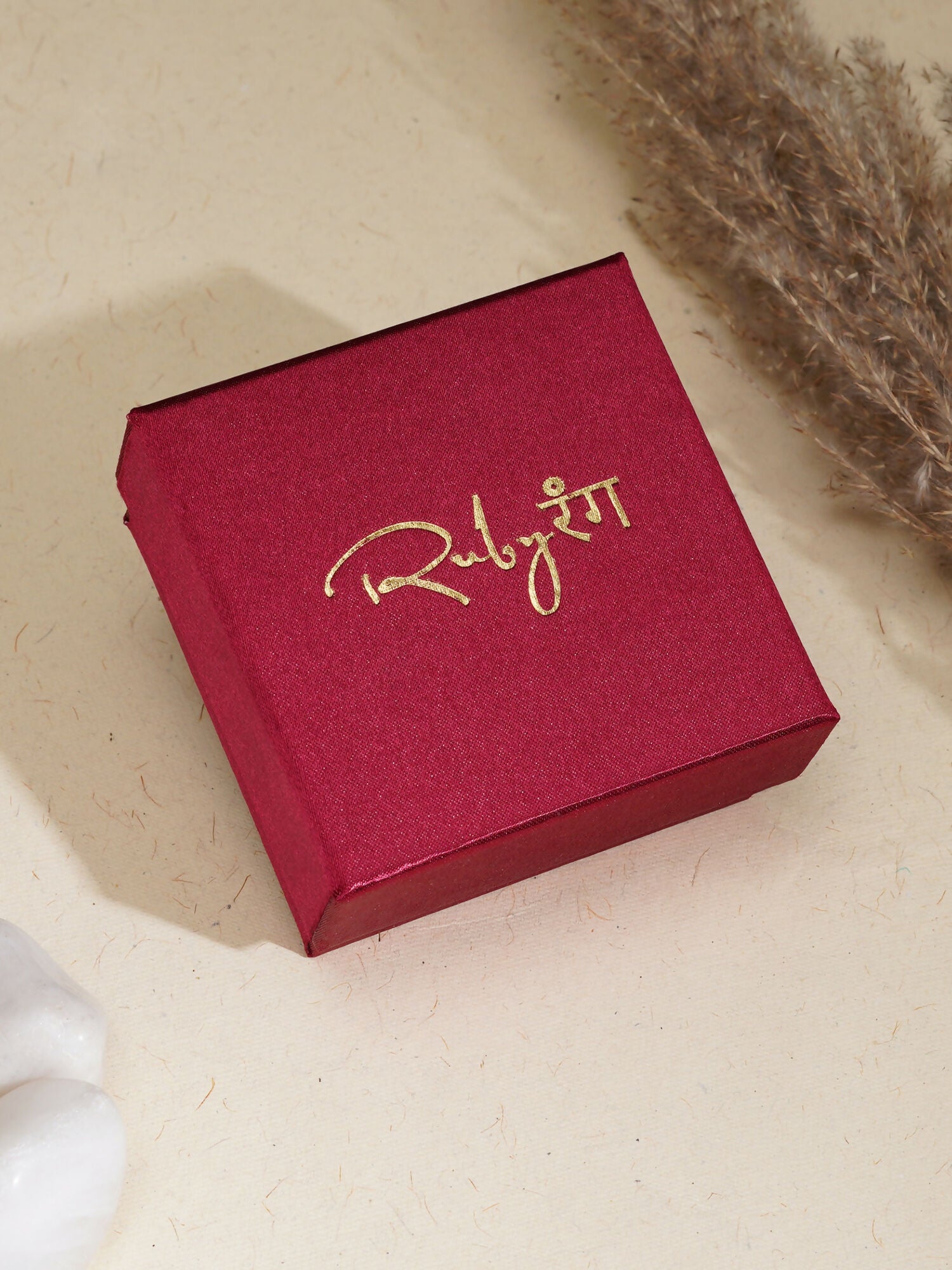 Golden Haathphool (Gold) - Ruby Raang