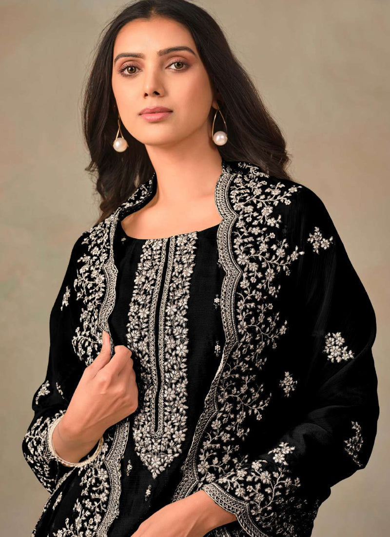Vegaa Fashion Black Organza Embroidery Work Designer Salwar Suit