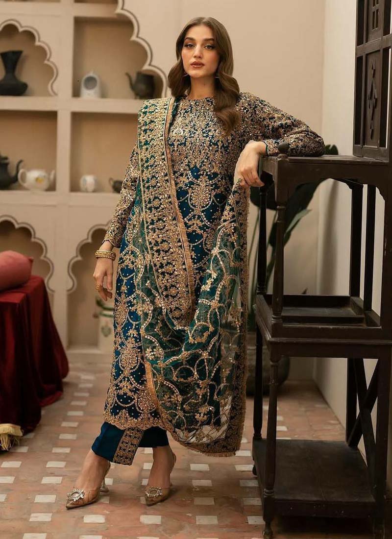 Prazu Fashion Rama Green Georgette Sequence Salwar Suit