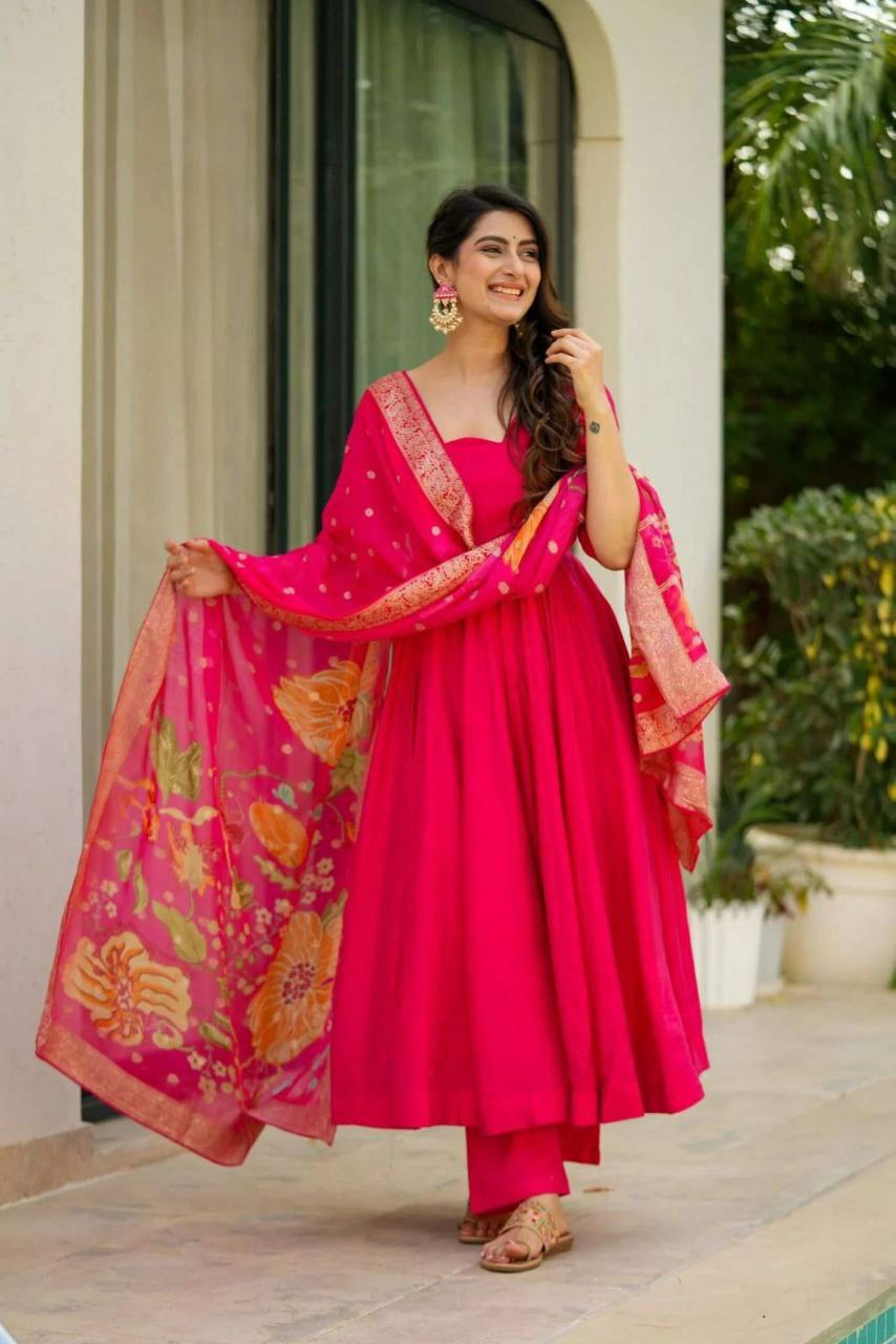 Prazu Fashion Designer Red Chinon Silk Anarkali Suit