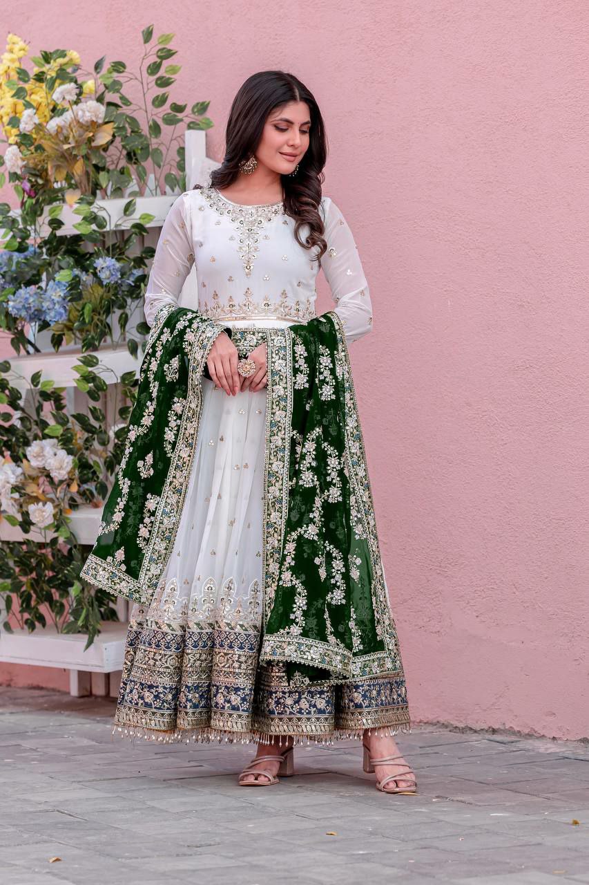 Prazu Fashion Off White Georgette Embroidered Anarkali Suit
