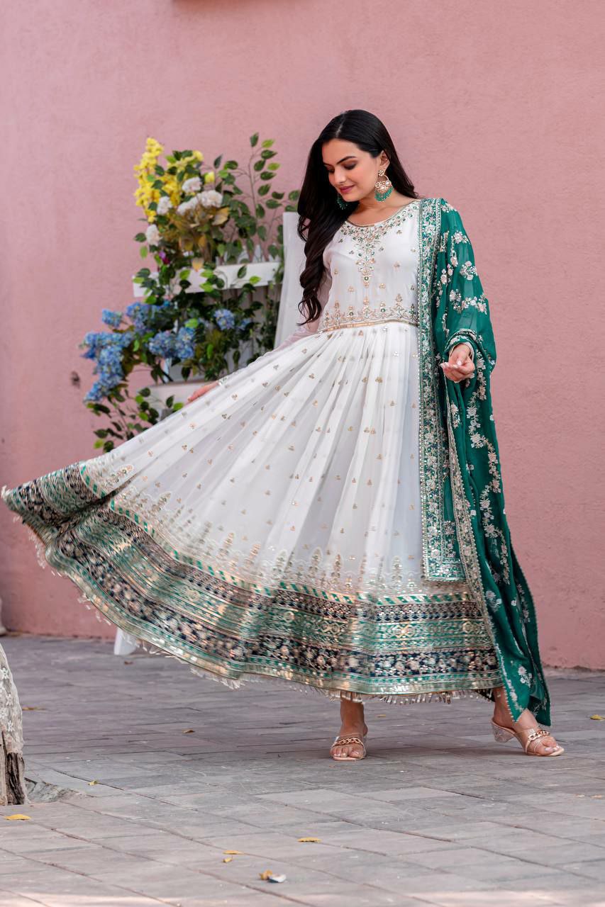 Prazu Fashion Off White Georgette Embroidered Anarkali Suit