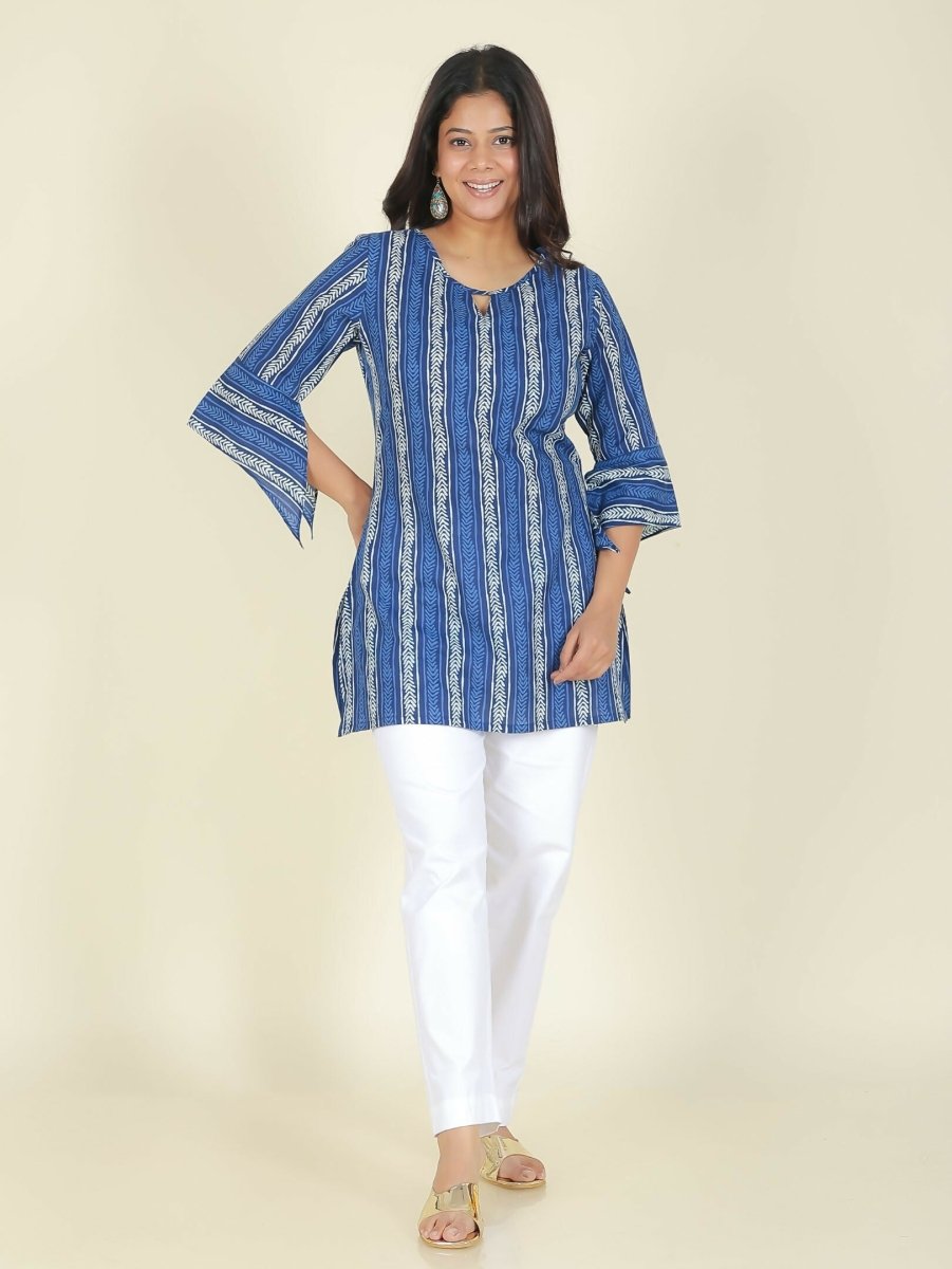 Aramya Blue Soft Cotton Striped Print Straight Kurta Set for Women