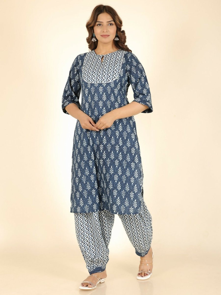 Aramya Straight Soft Cotton Floral Print Women's Kurta Set - Blue