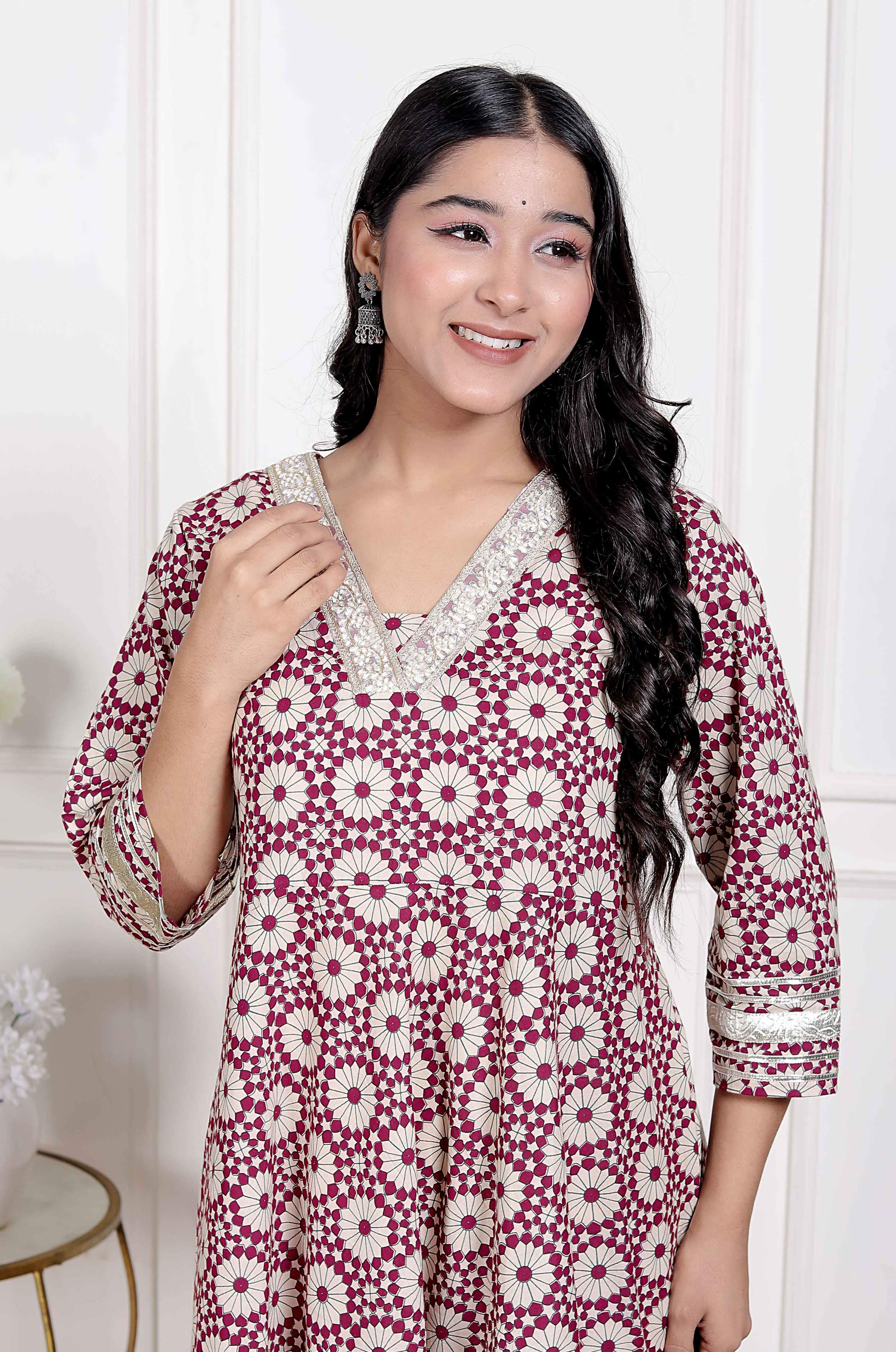 Miravan Women's Cream Embroidered Cotton Anarkali Kurta 