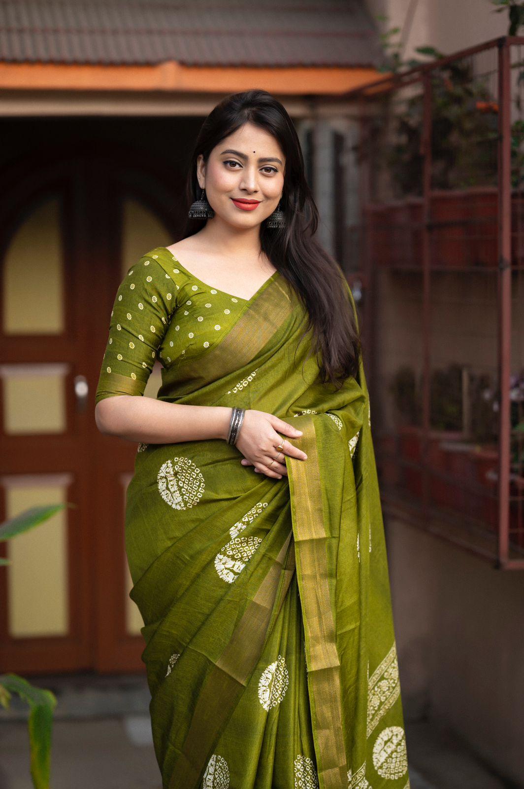 Mehndi Cotton Crepe Batik Print Saree with Unstitched Blouse - Hiral Fashion
