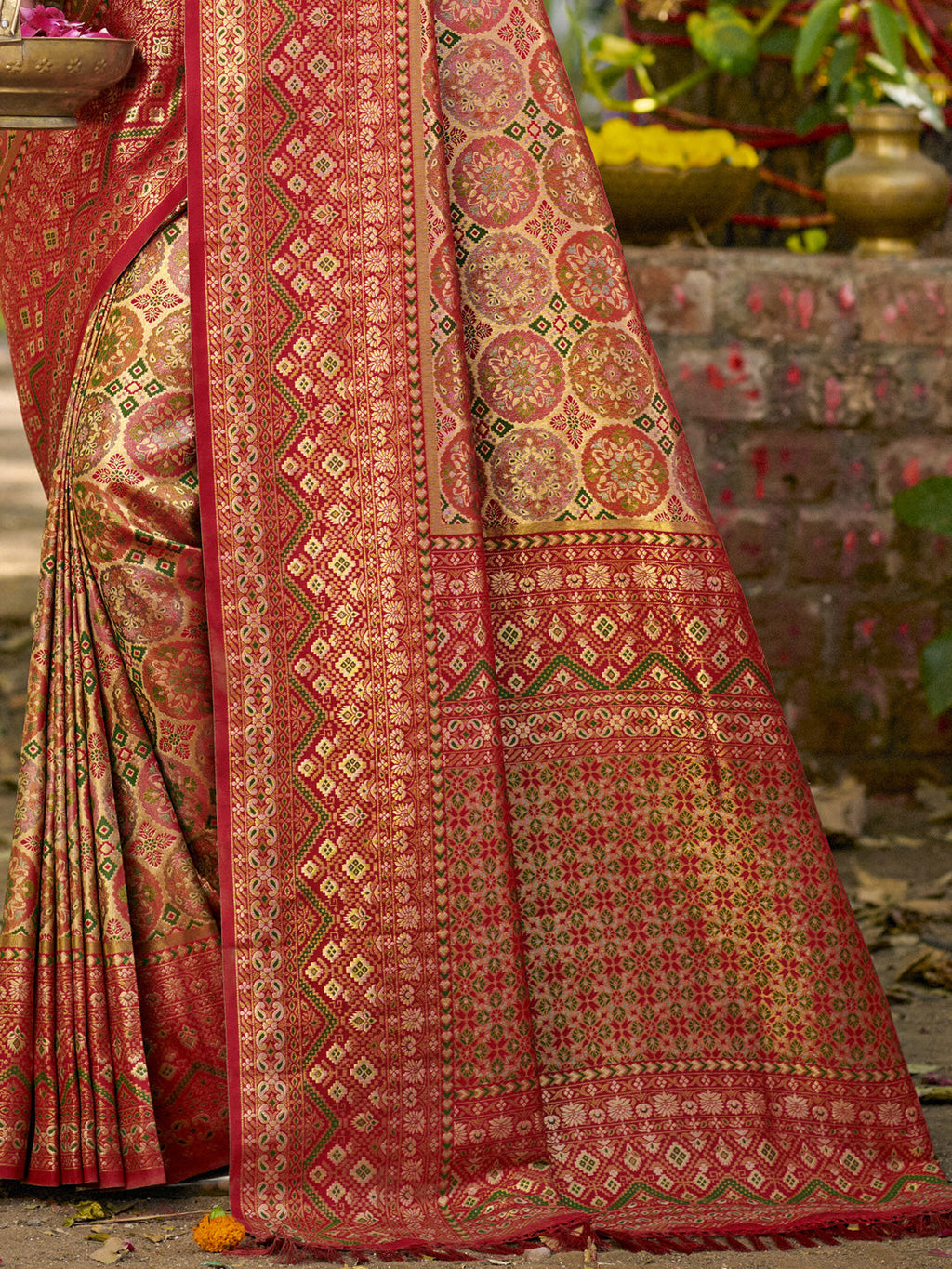 Sangam Prints Golden Silk Woven Work Traditional Saree