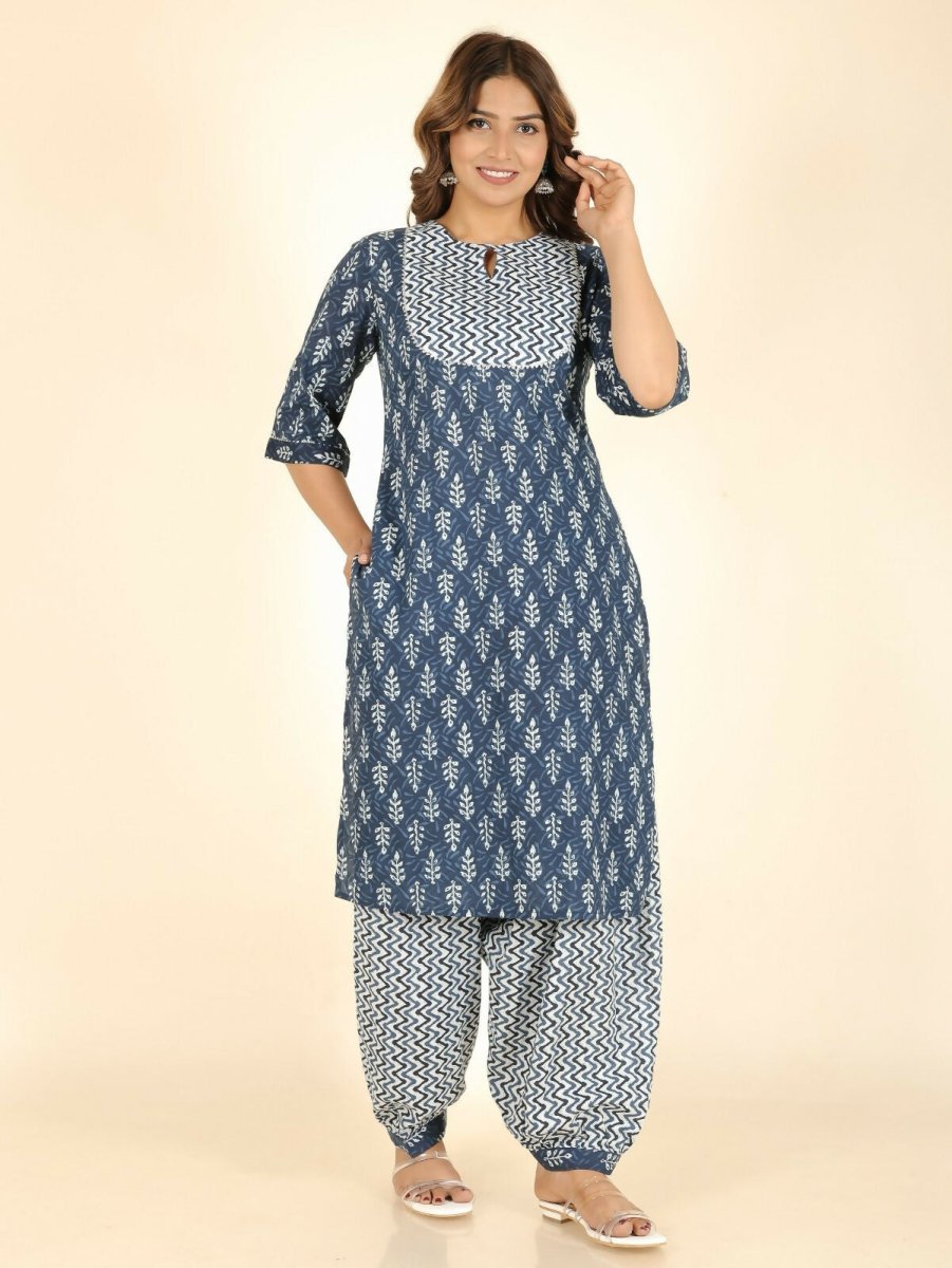 Aramya Straight Soft Cotton Floral Print Women's Kurta - Blue