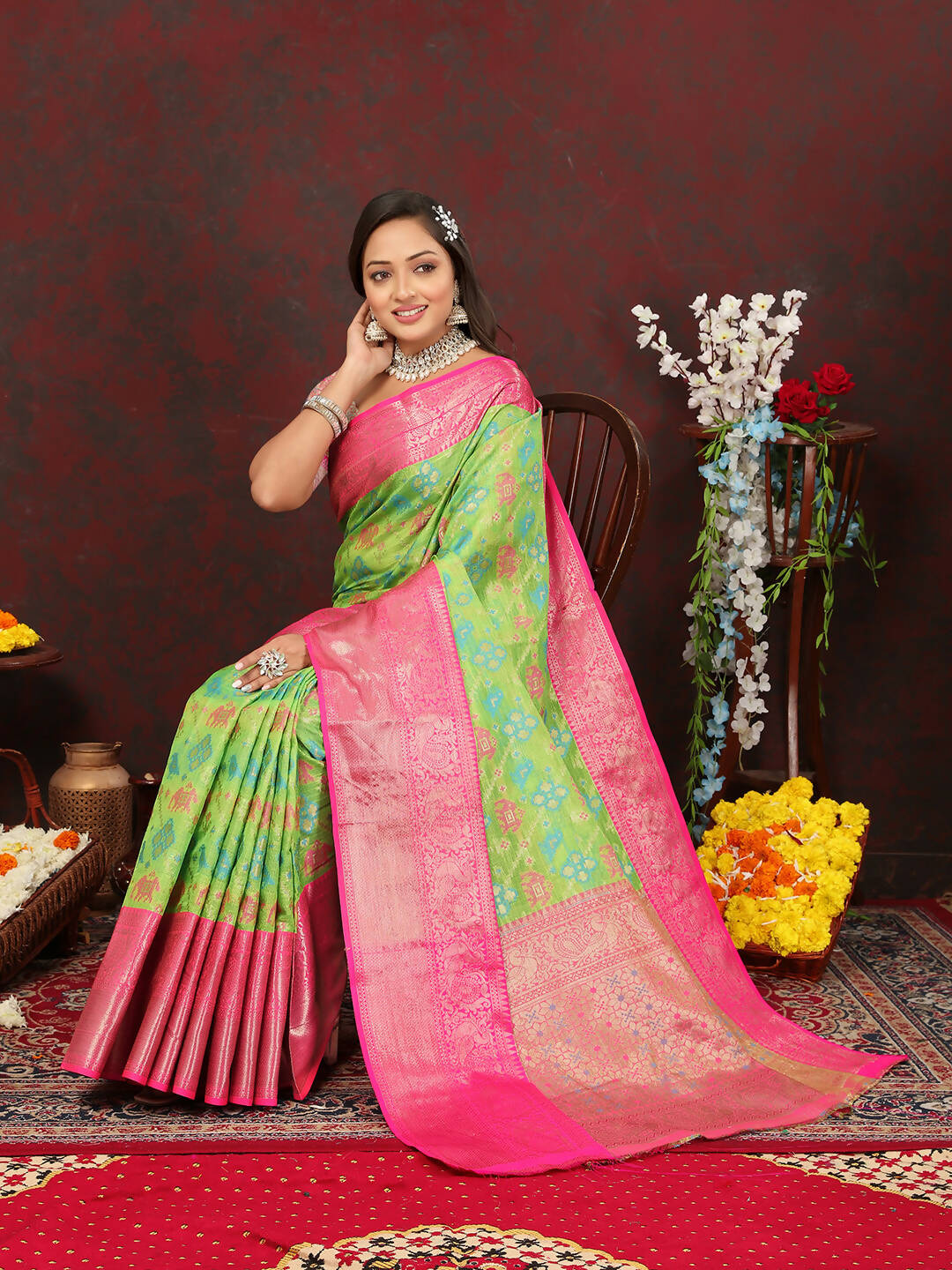 Lorenvalley Fashion Green Cotton Woven Design Zari Meenakari Weaving Saree
