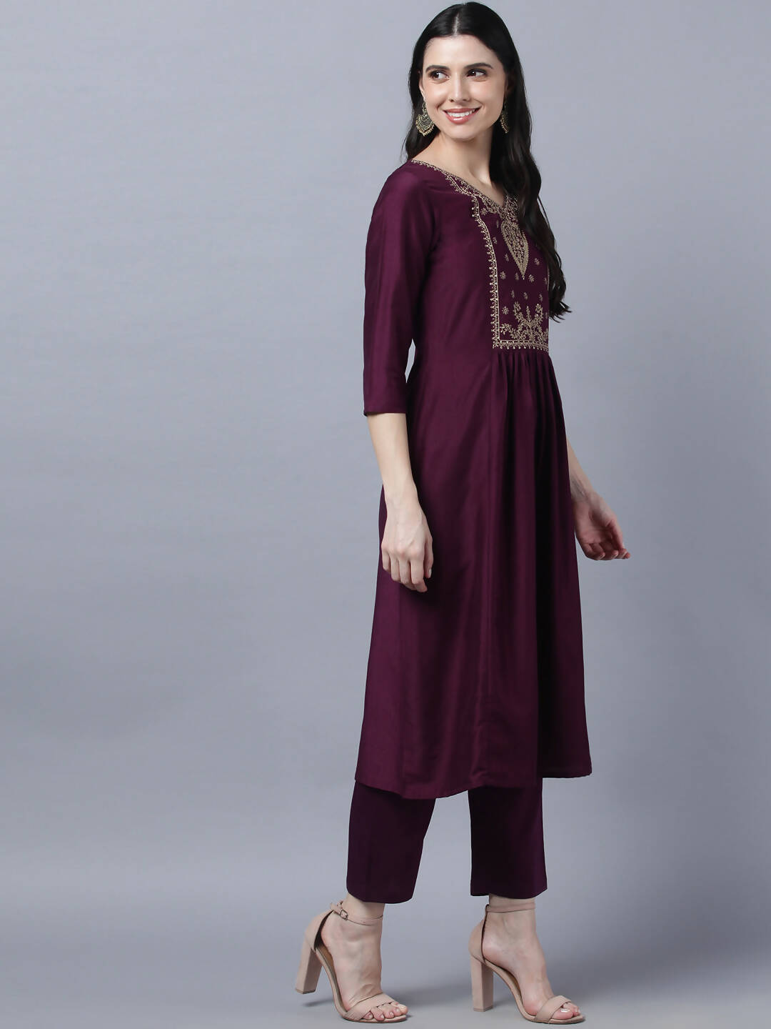 Myshka Stylish Maroon 3/4 Sleeve Women's Kurta Pant with Dupatta Set