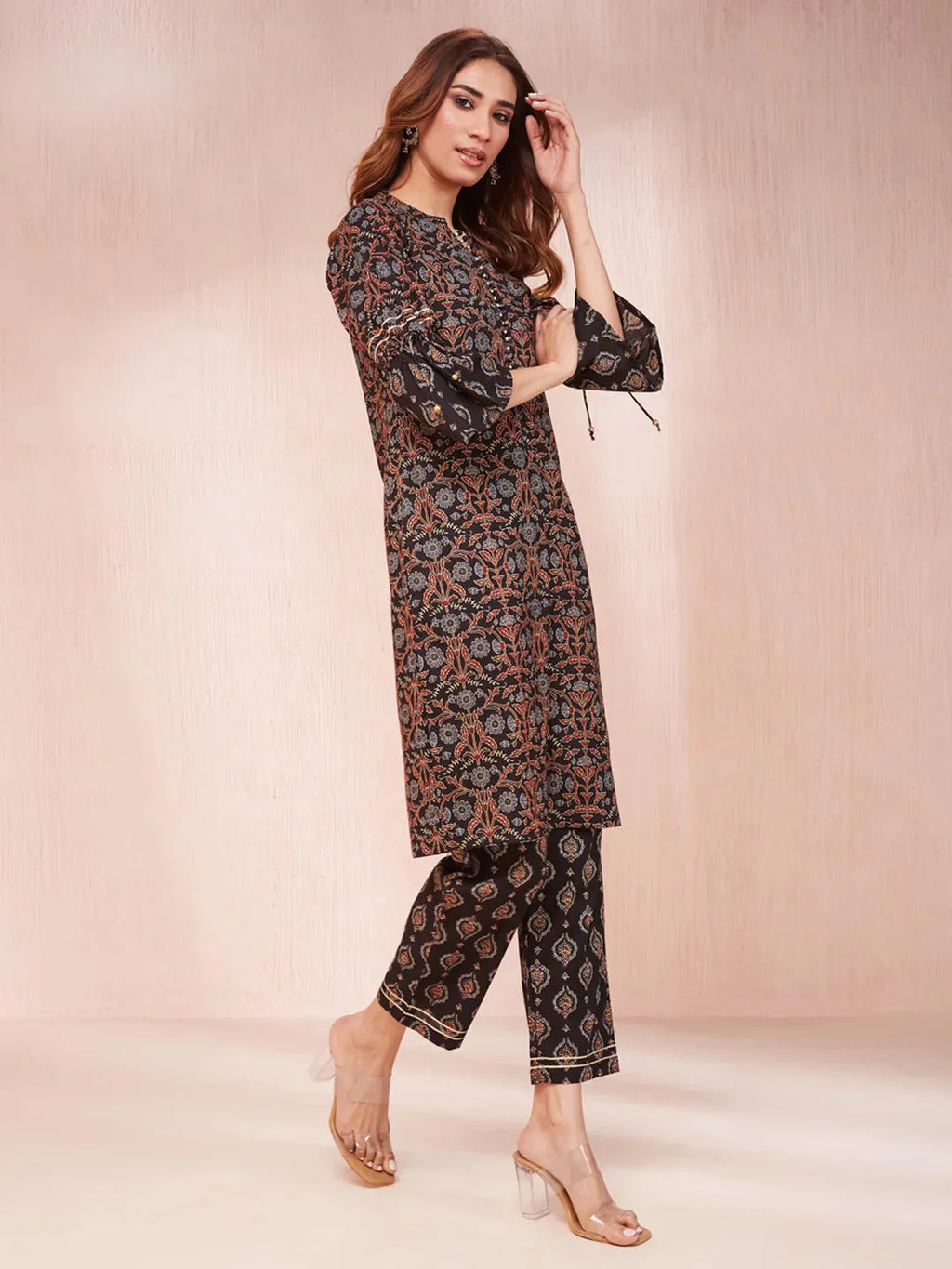 Yufta Black Ethnic Motifs Mandarin Collar Straight Kurta Trouser Set