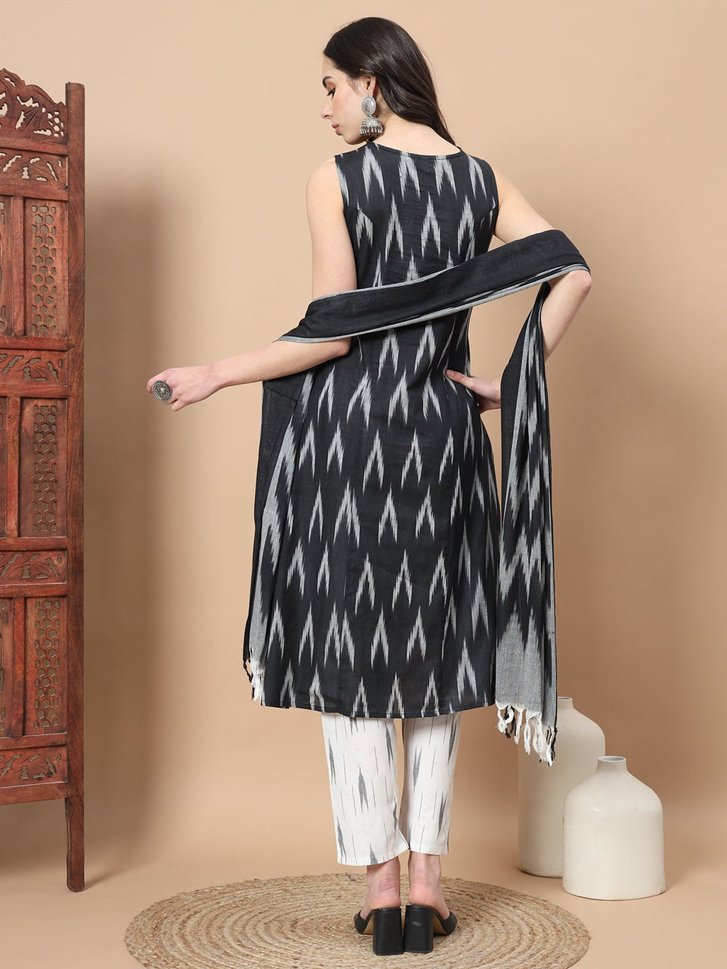 Yufta Black Ikat Print A-Line Kurta Pant And Dupatta Set