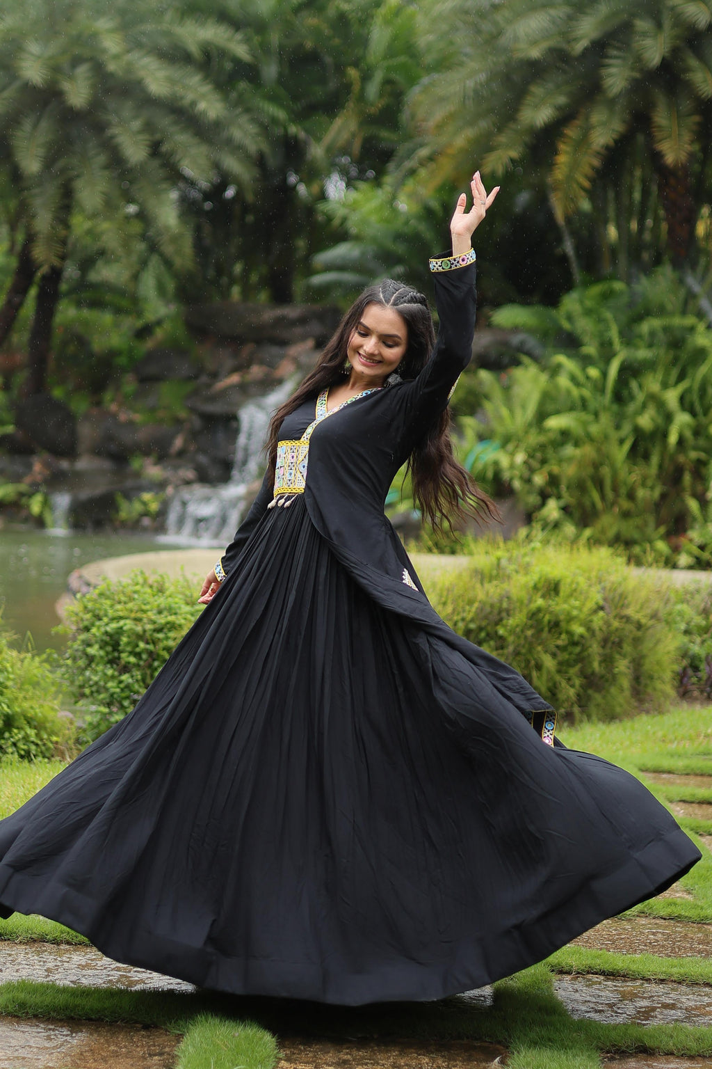 Lorenvalley Black Rayon Fabric With Kutchi Gamthi Lace Gown