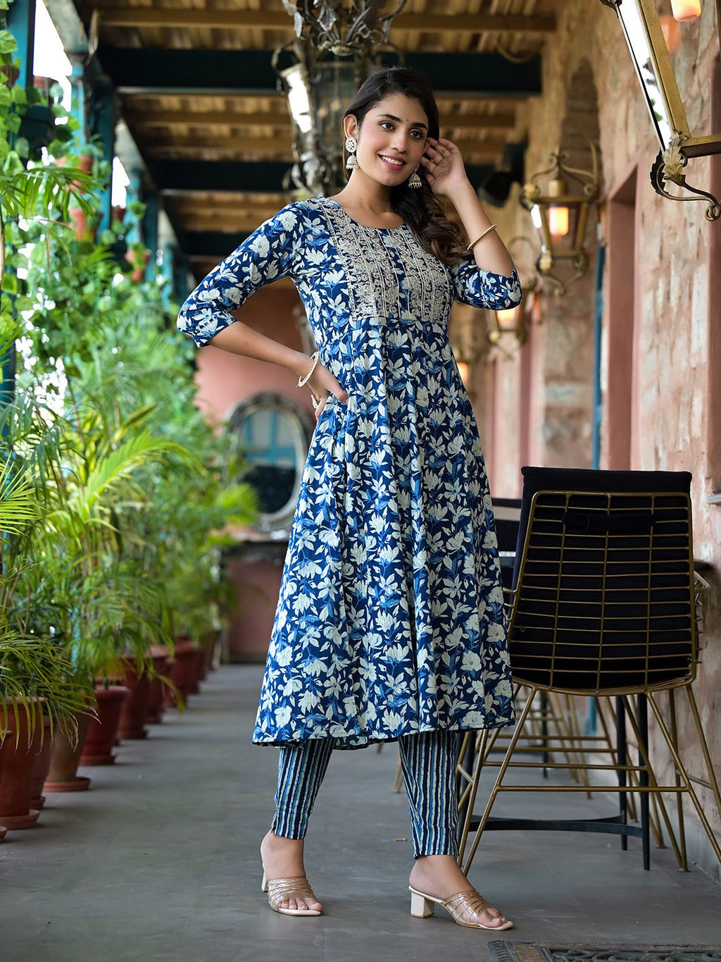 Yufta Blue Floral Dori_Embroidery Kurta Trouser With Dupatta Set