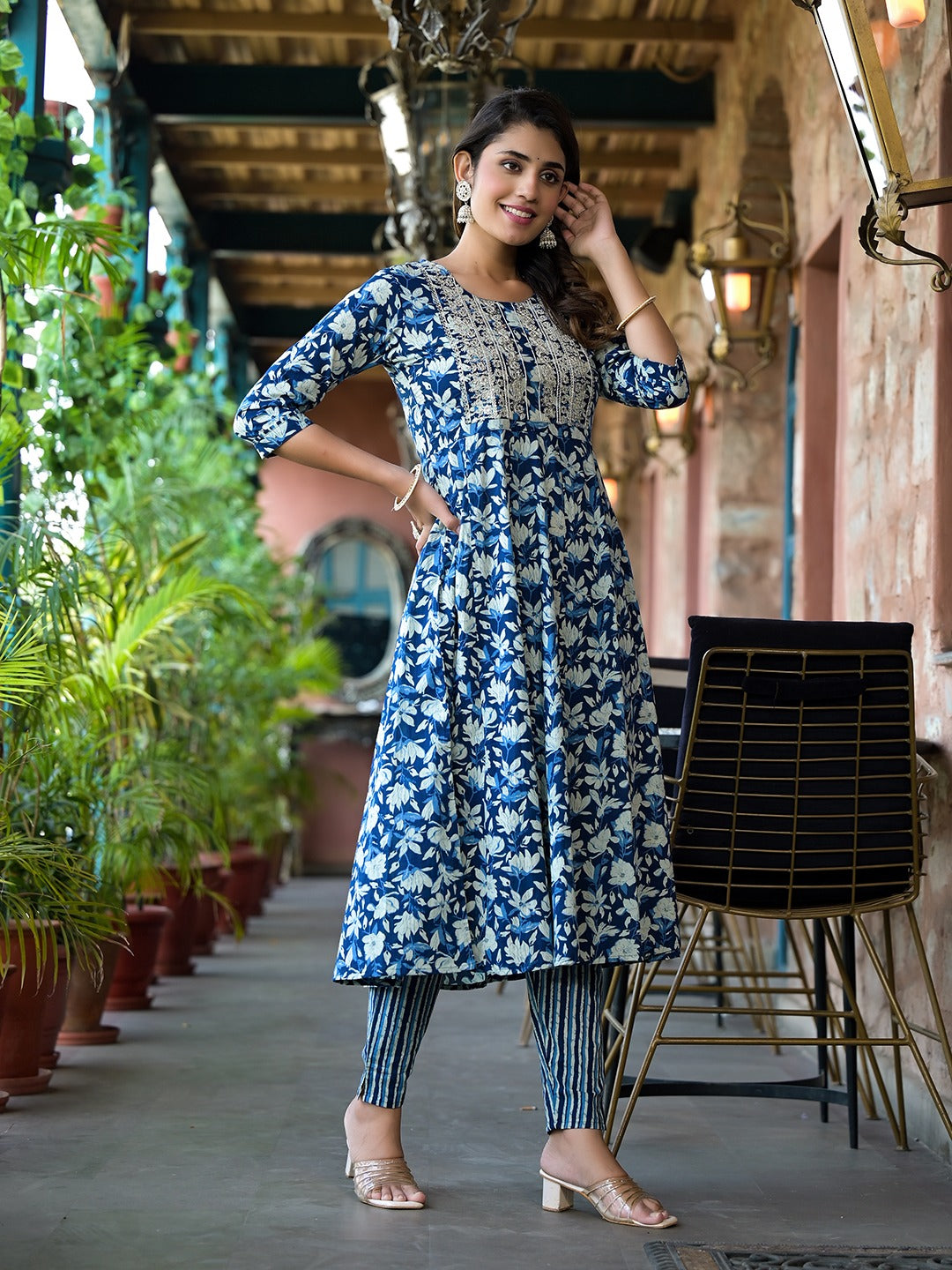 Yufta Blue Floral Dori_Embroidery Kurta Trouser With Dupatta Set