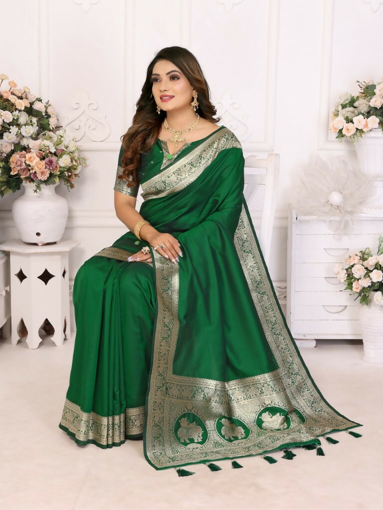 Anaita Dark Green Banarasi Silk With Beautiful Gala Weaving Saree With Blouse