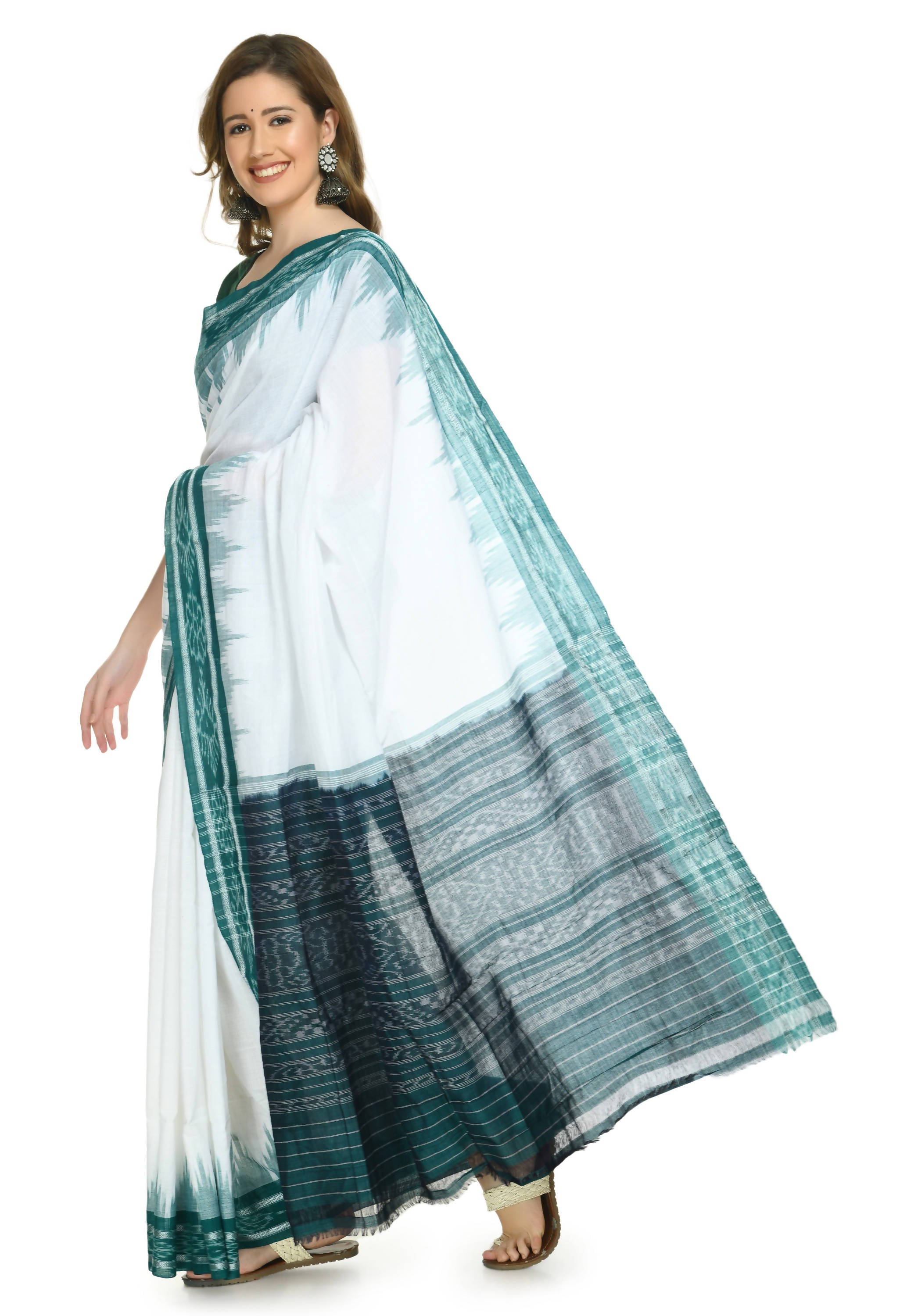 Vamika Sambalpuri Ikat Cotton Plane Kunbha White & Green Saree