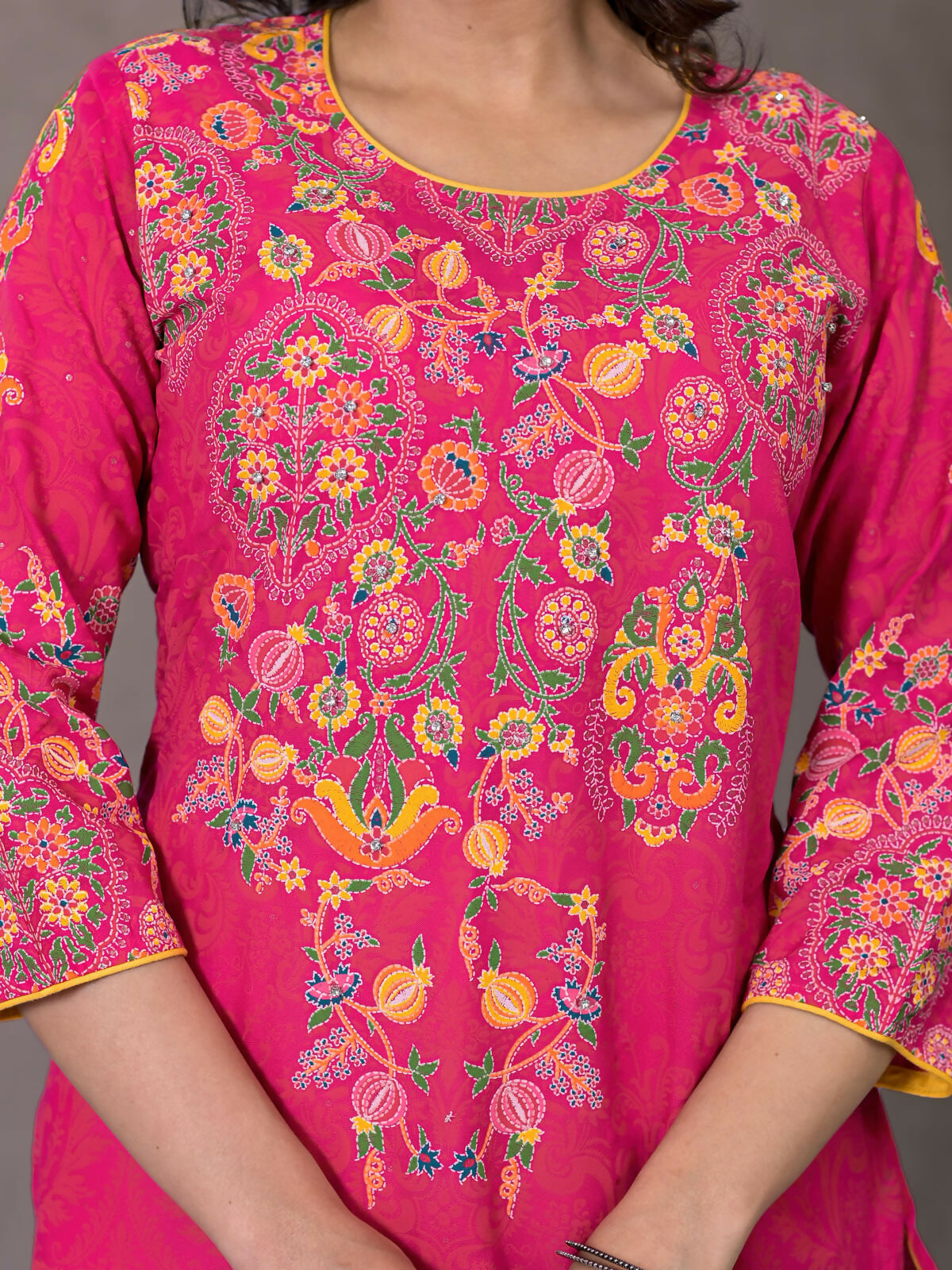 Juniper Women's Pink Thread Embroidered Liva Rayon Kurta With Sequins & Beads