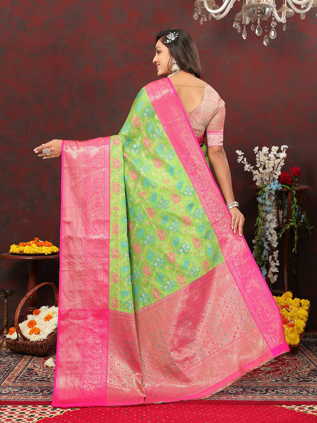 Lorenvalley Fashion Green Cotton Woven Design Zari Meenakari Weaving Saree