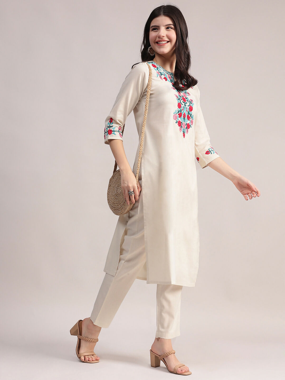 Aavyora Women's Off-White Embroidered Cotton Flex Co-Ord Set