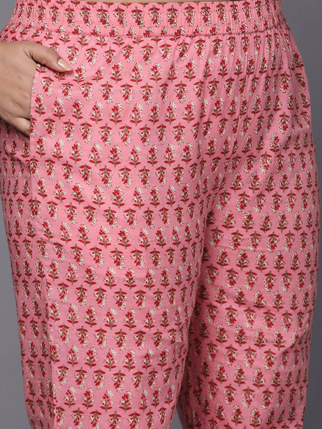 Sztori Plus Size Floral Printed Gotta Patti Cotton Straight Kurta & Trousers With Dupatta