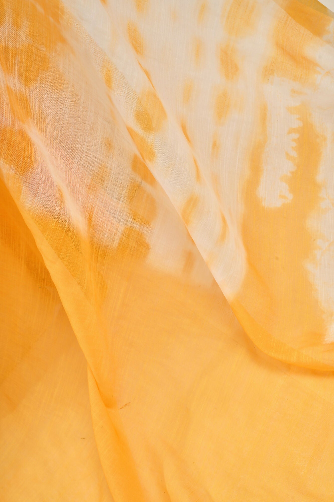 Vastranavya Yellow White Digital Printed Linen Ready To Wear Designer Saree with Unstitched Blouse