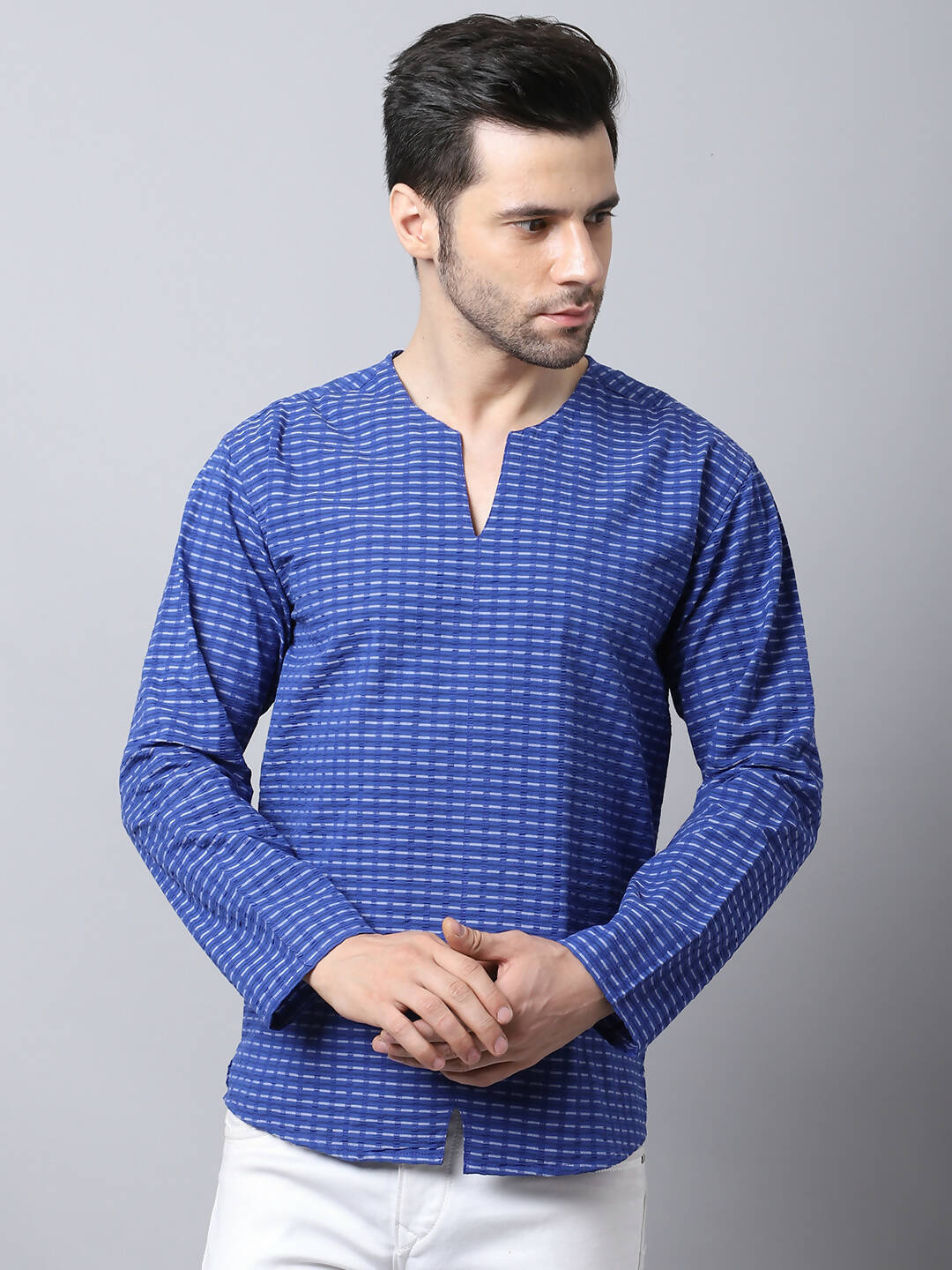 Even Apparels Blue Pure Cotton Round Neck Slit Men's Kurta