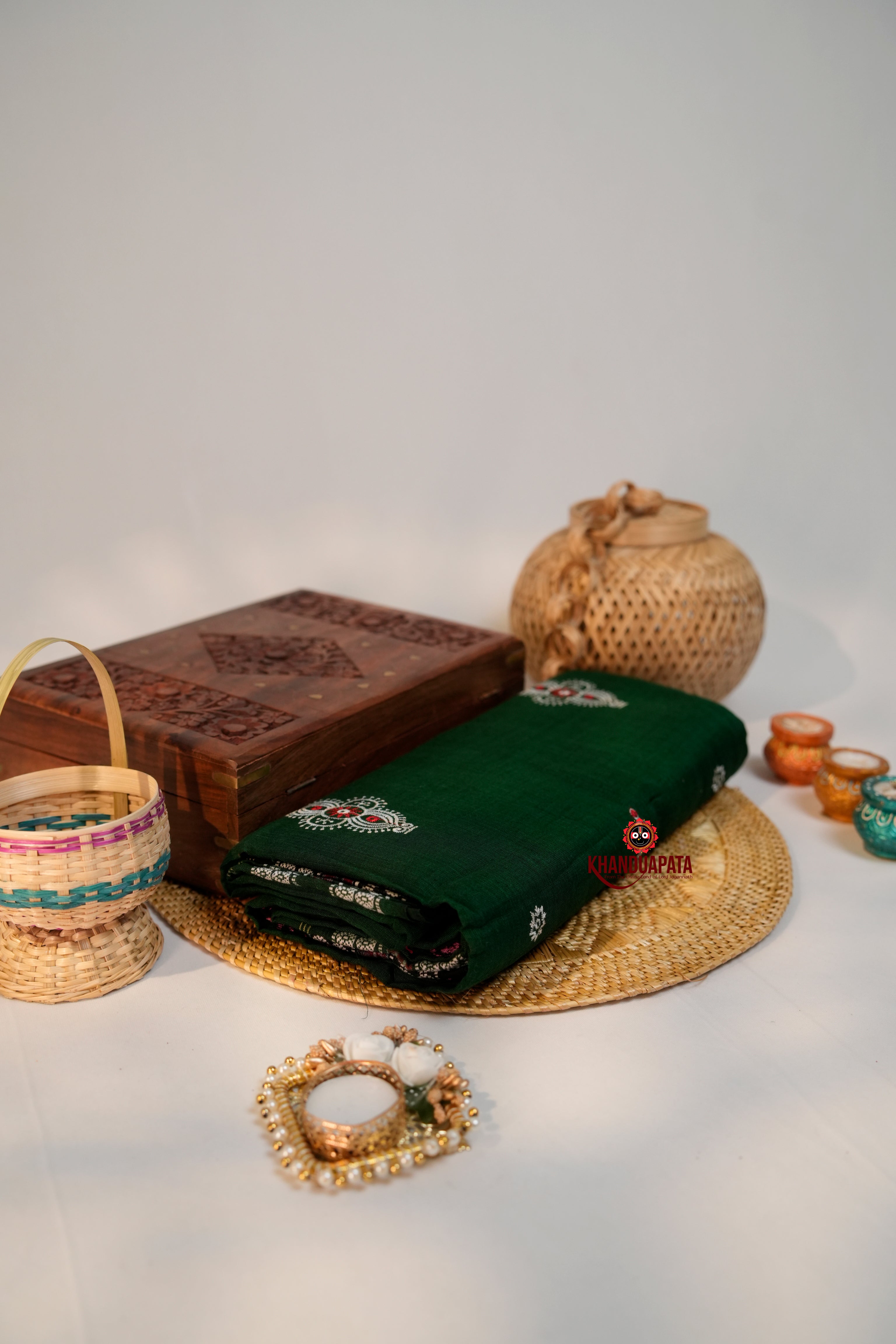 khanduapata Green & Black Embroidery Design Cotton Saree For Women