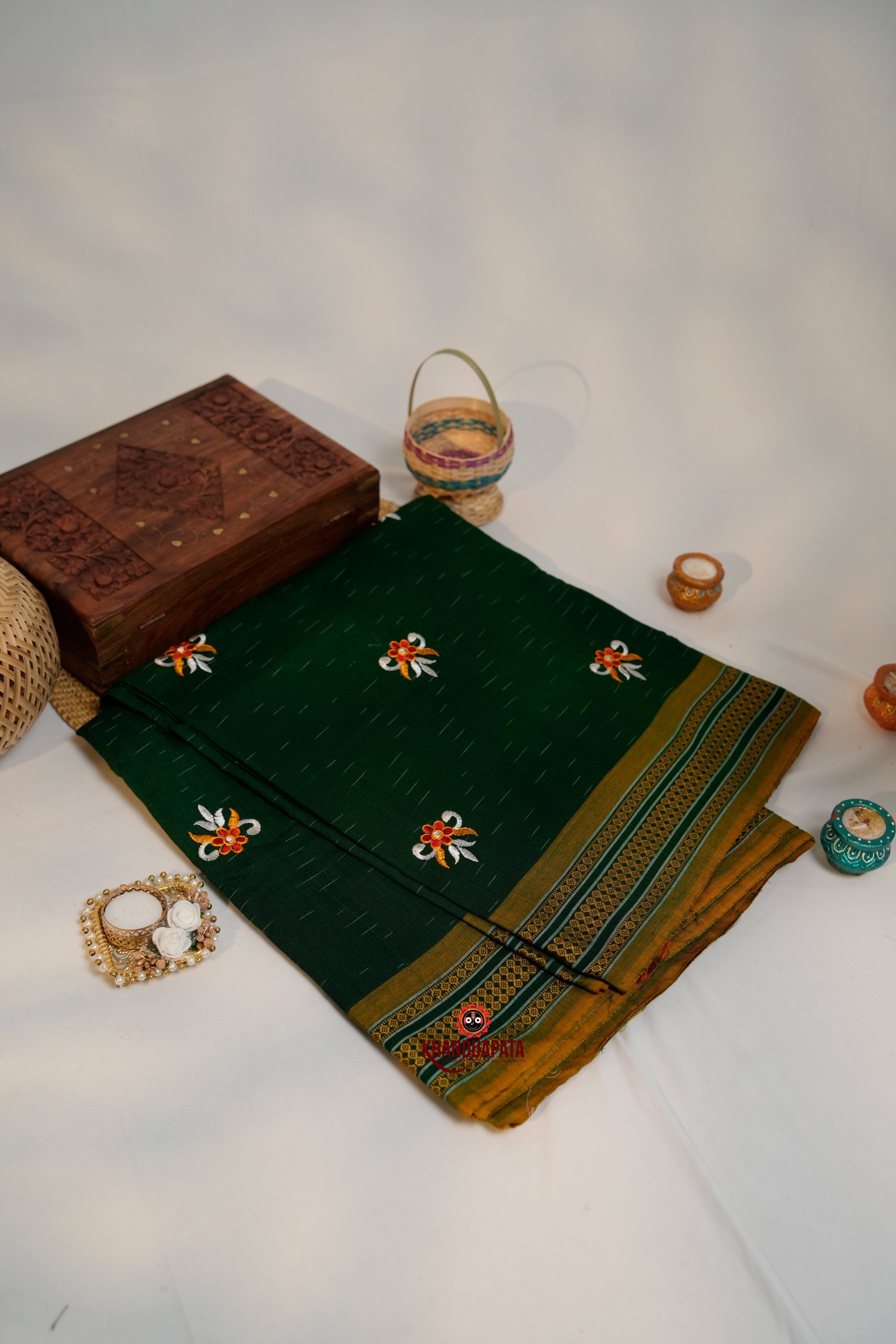 khanduapata Green Colour Flower Design Cotton Saree For Women