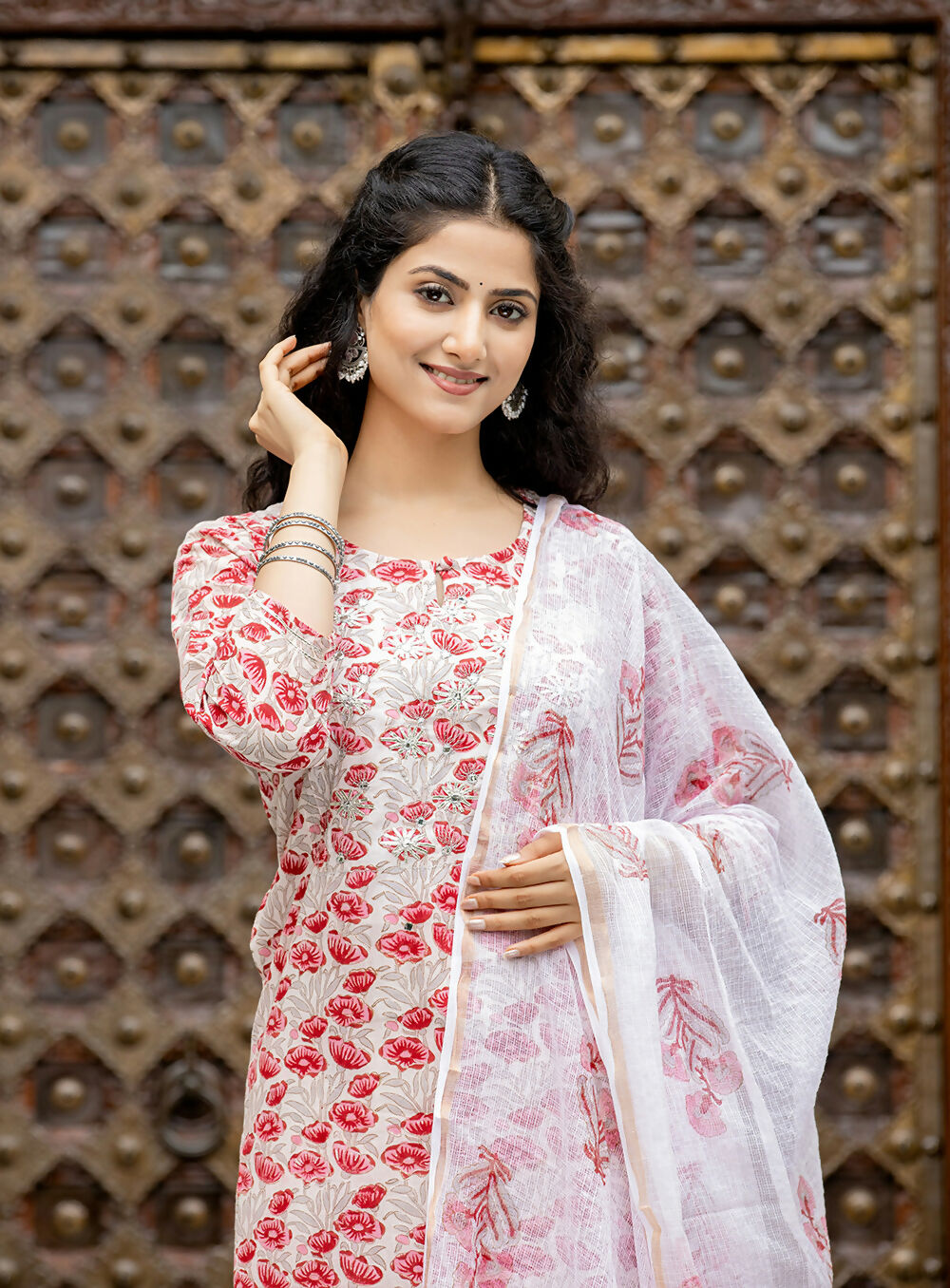 Kaajh Women's Pink Floral Cotton Handblock Salwar Suit Set