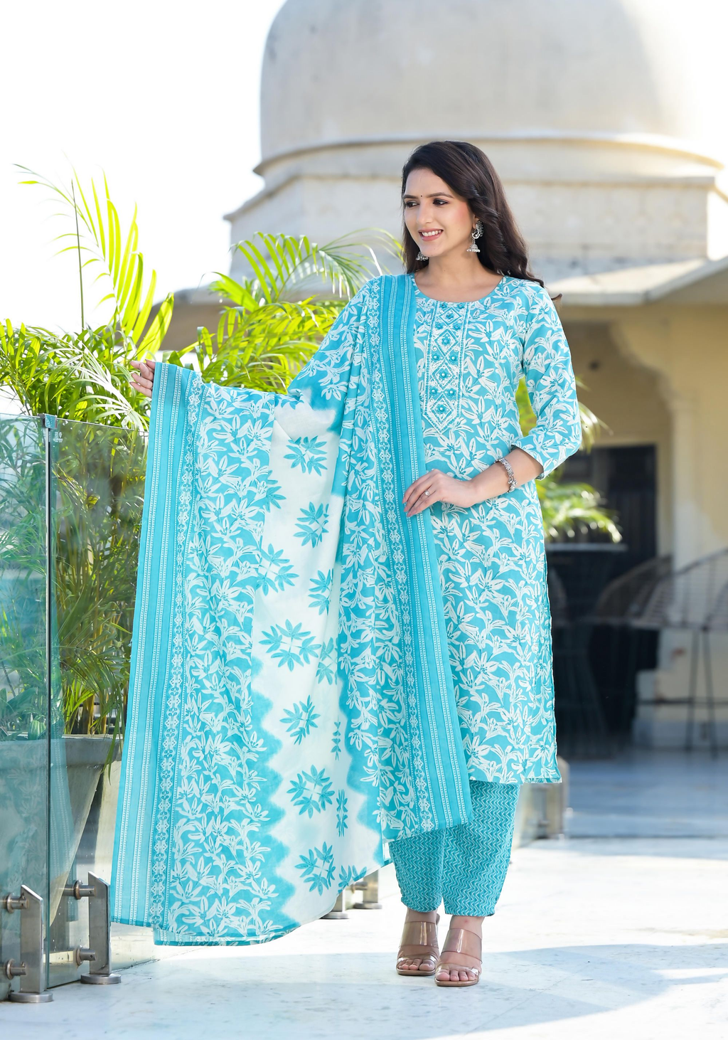 Juniper Women's Sky Blue Floral Printed Cotton Kurta Set With Thread & Mirror Work