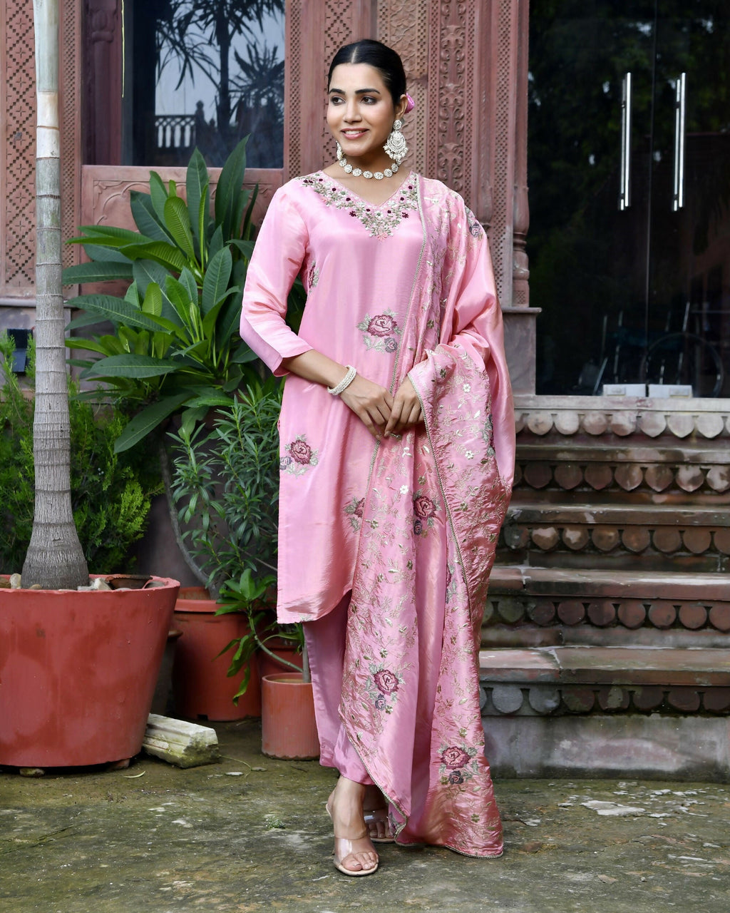 Vaasva Women's Tissue Silk Emboidered Suit Set With Solid Pant & Solid Embroidered Dupatta