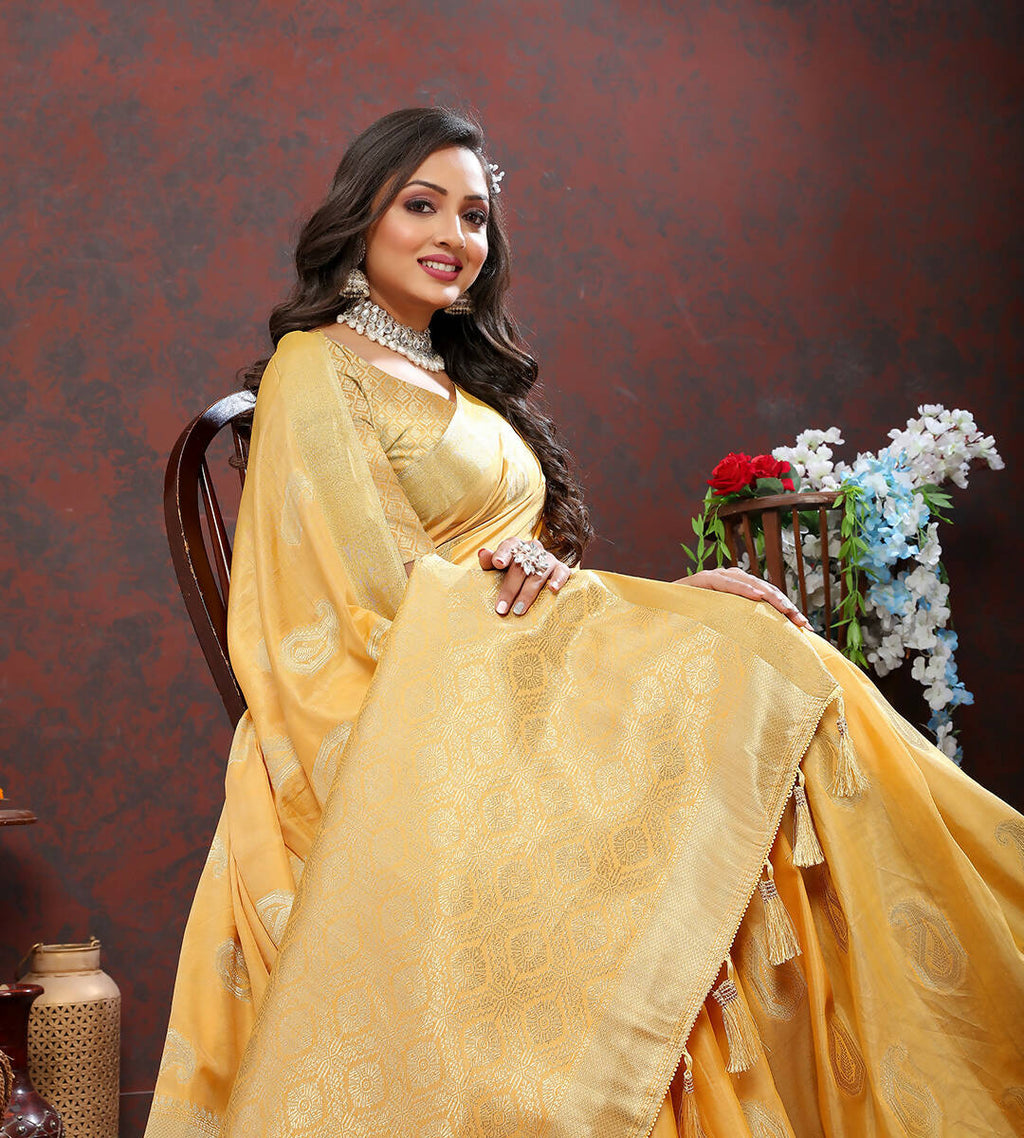 Lorenvalley Fashion Gold Cotton Woven Design with Zari Weaving Design Saree