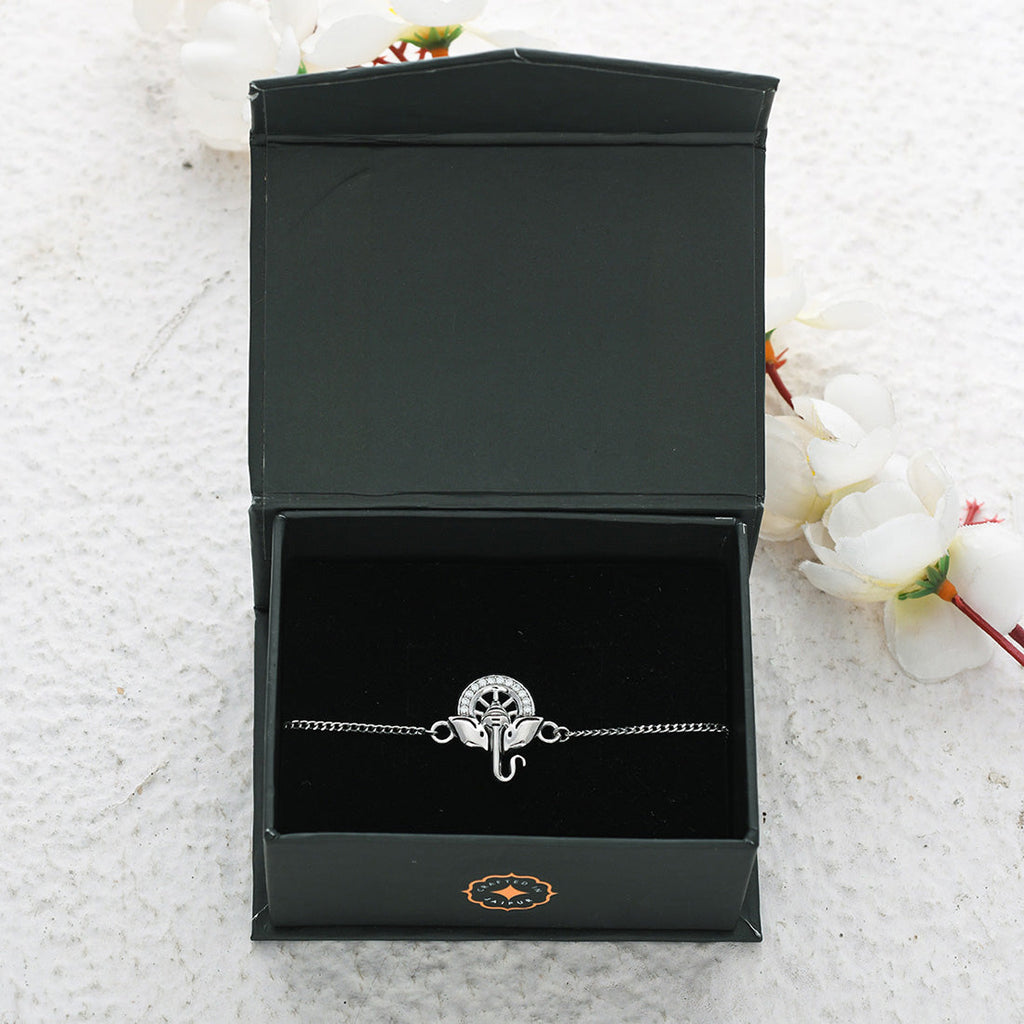 trueBrowns 925 Sterling Silver Auspicious Ganpati Bracelet Style Rakhi